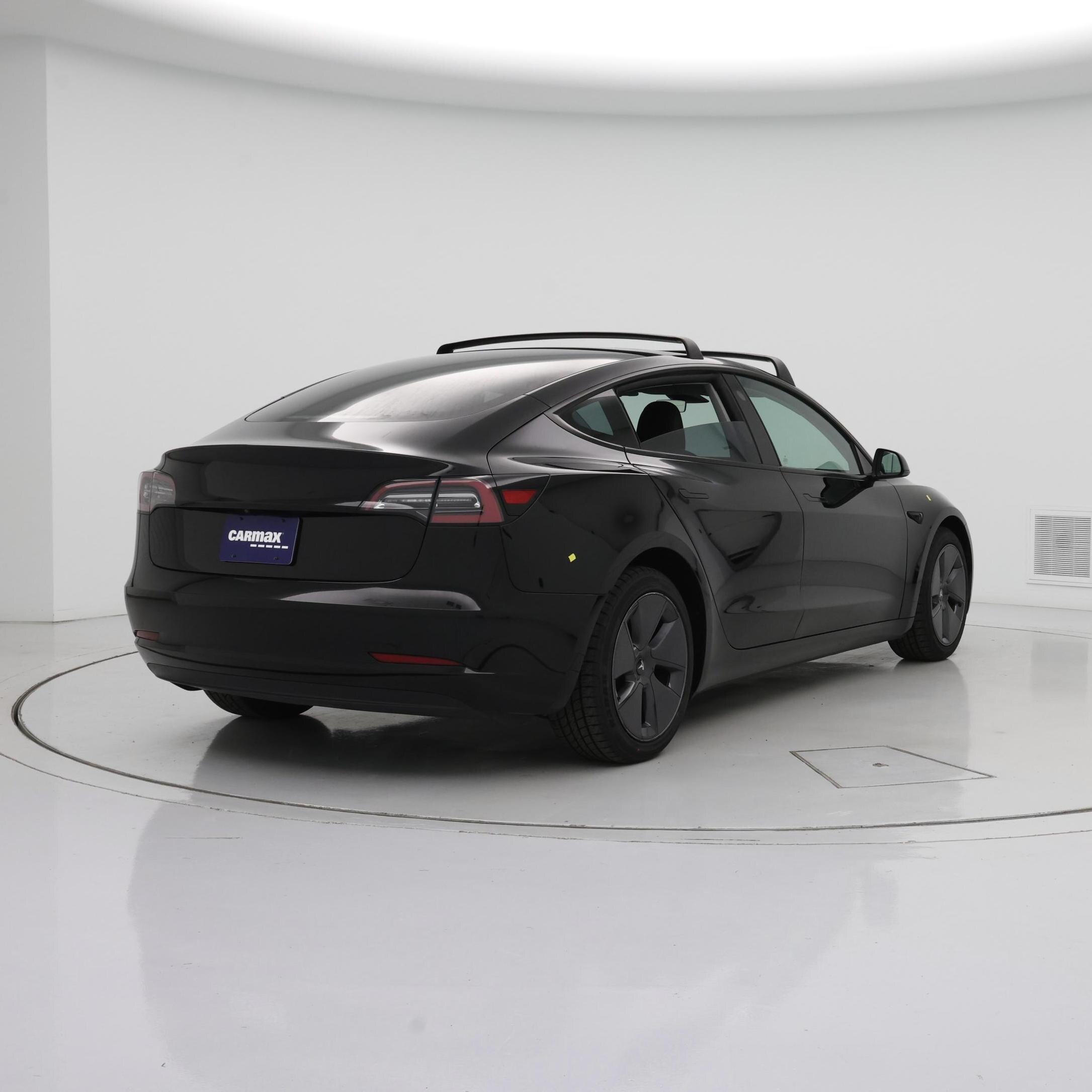 Thumbnail: 2023 Tesla Model 3 - 8