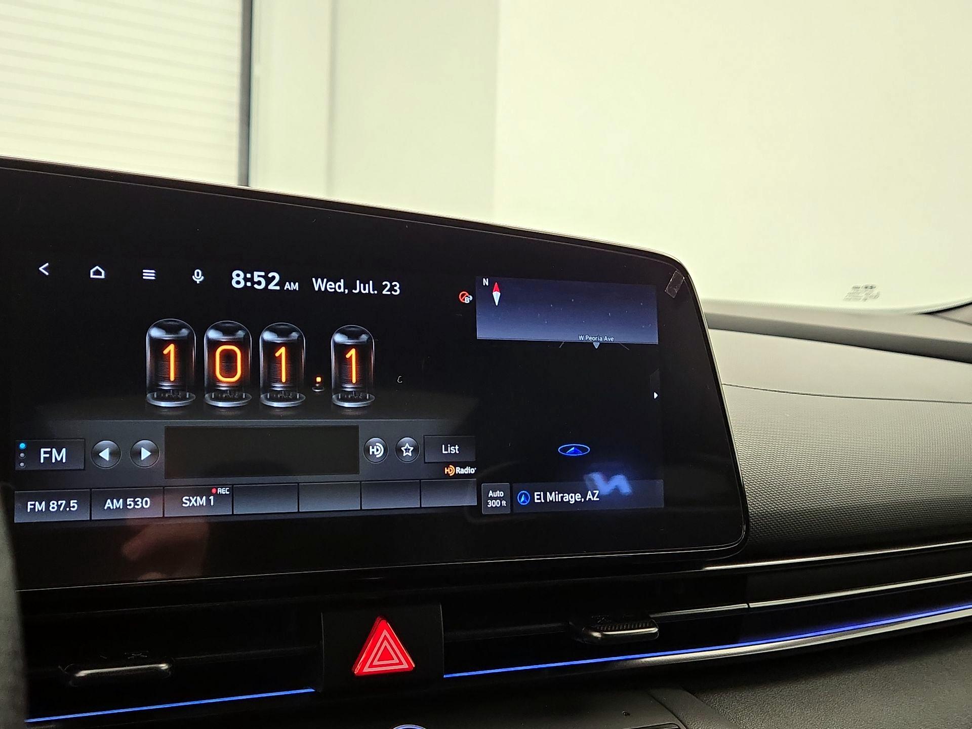 Thumbnail: 2022 Hyundai Elantra - 16