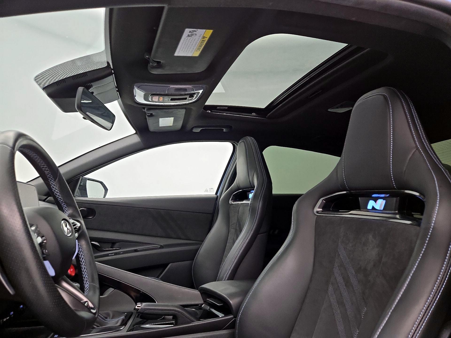 Thumbnail: 2022 Hyundai Elantra - 20
