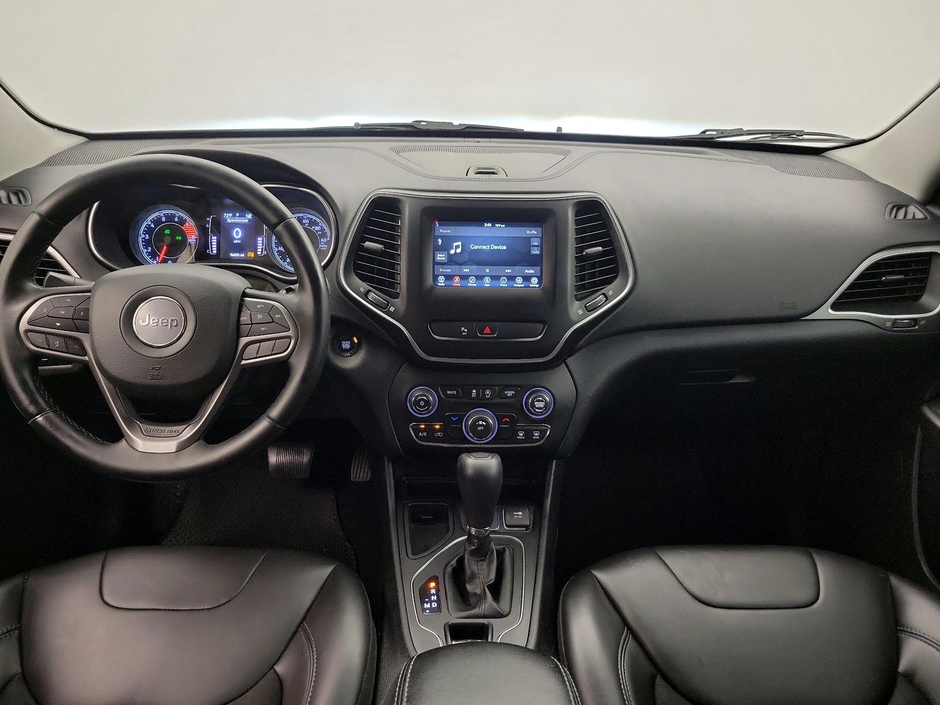 Thumbnail: 2019 Jeep Cherokee - 9