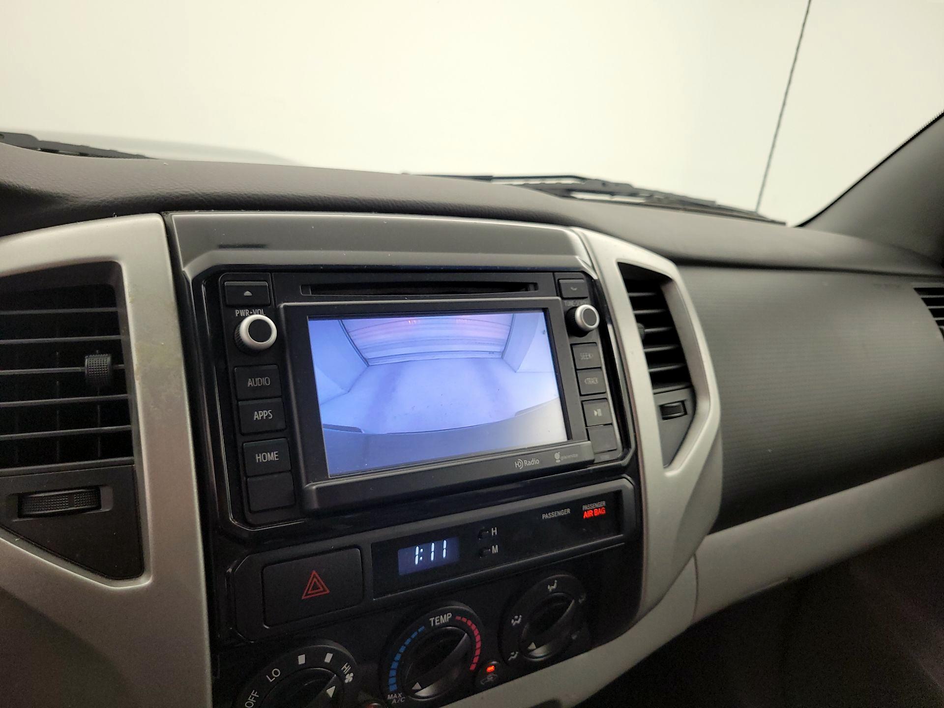 Thumbnail: 2014 Toyota Tacoma - 14