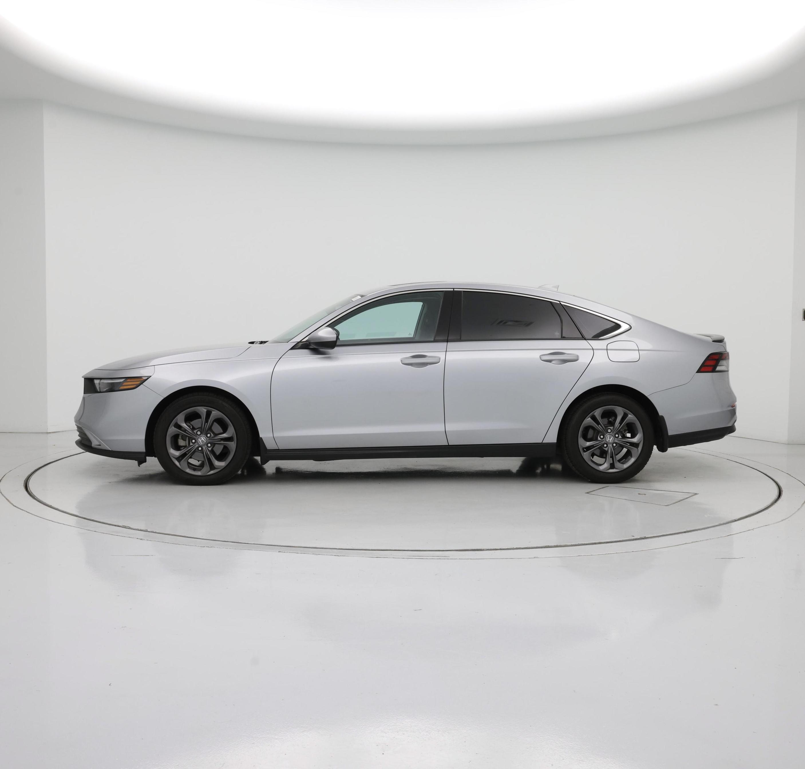 Thumbnail: 2023 Honda Accord - 3