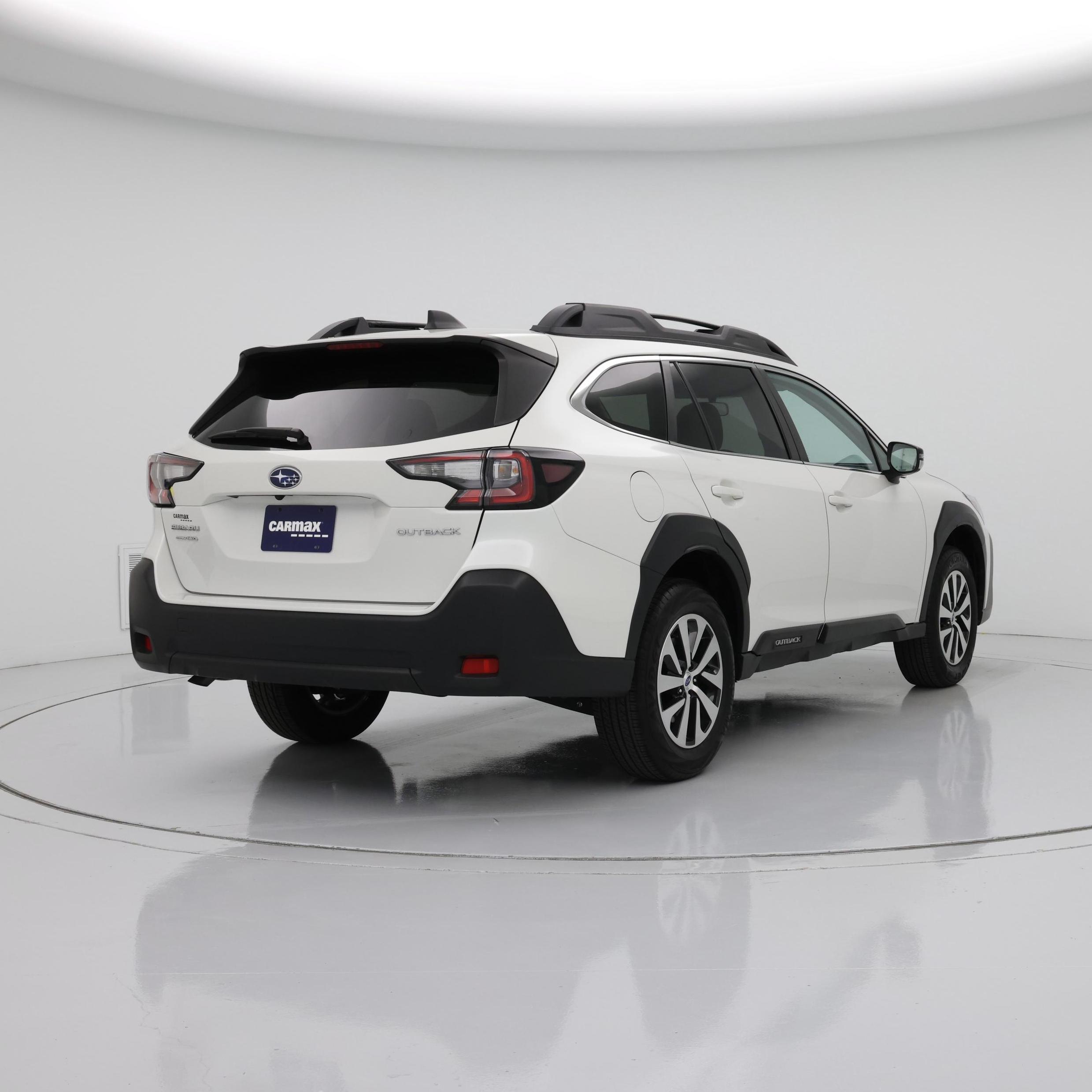 Thumbnail: 2023 Subaru Outback - 8