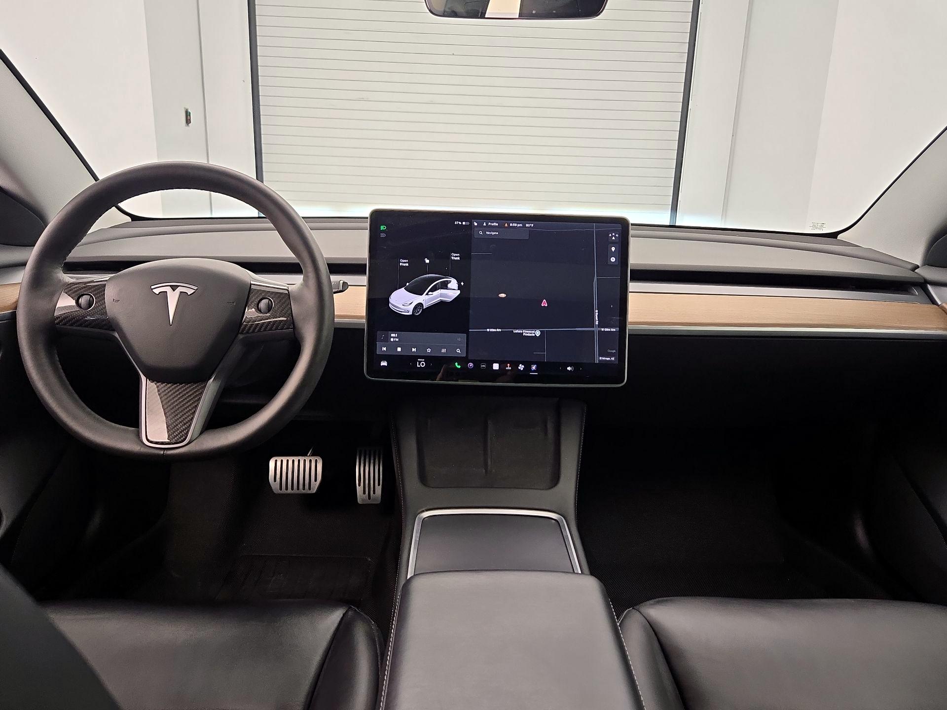 Thumbnail: 2021 Tesla Model 3 - 9