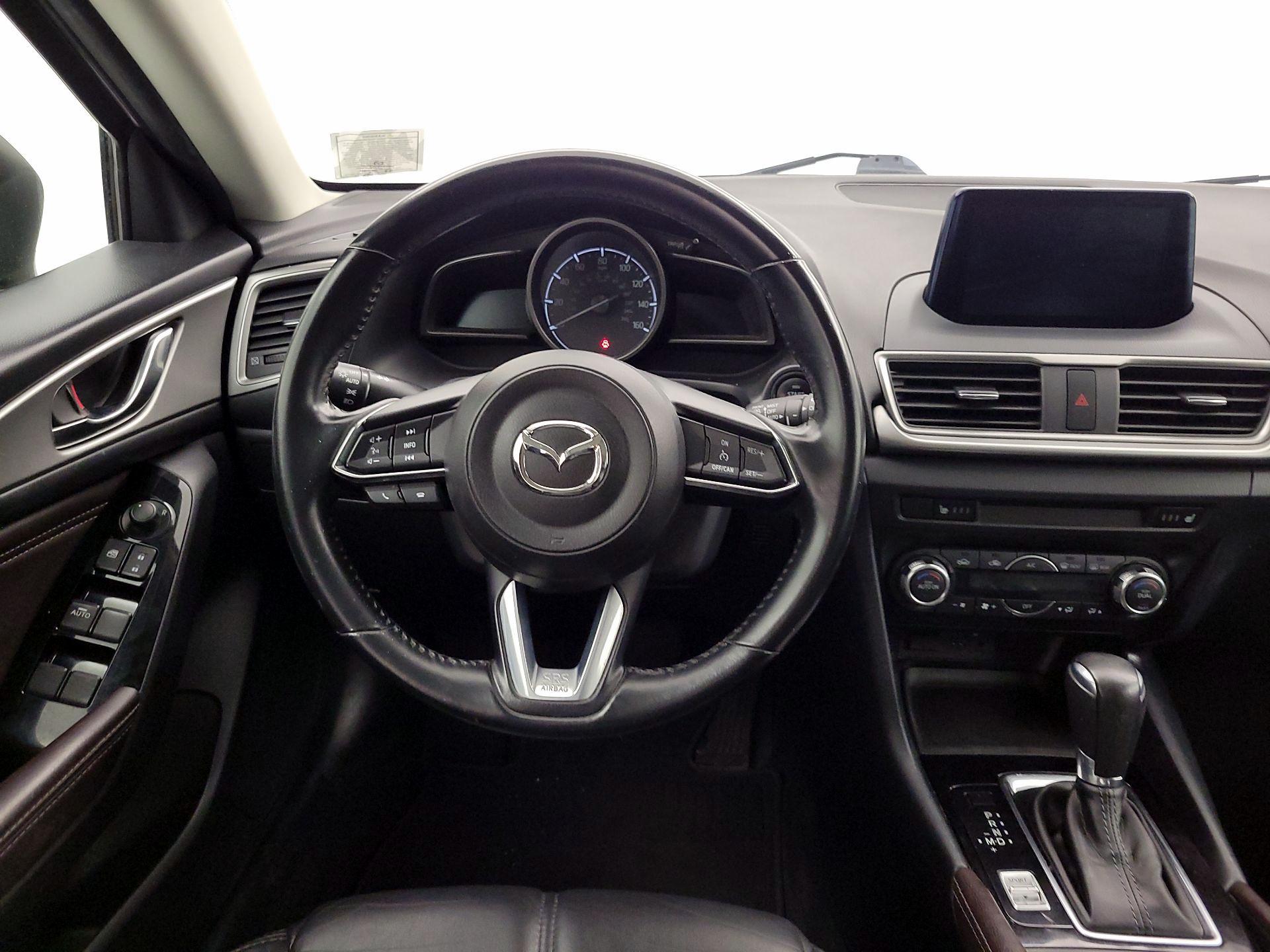 Thumbnail: 2018 Mazda Mazda3 - 10