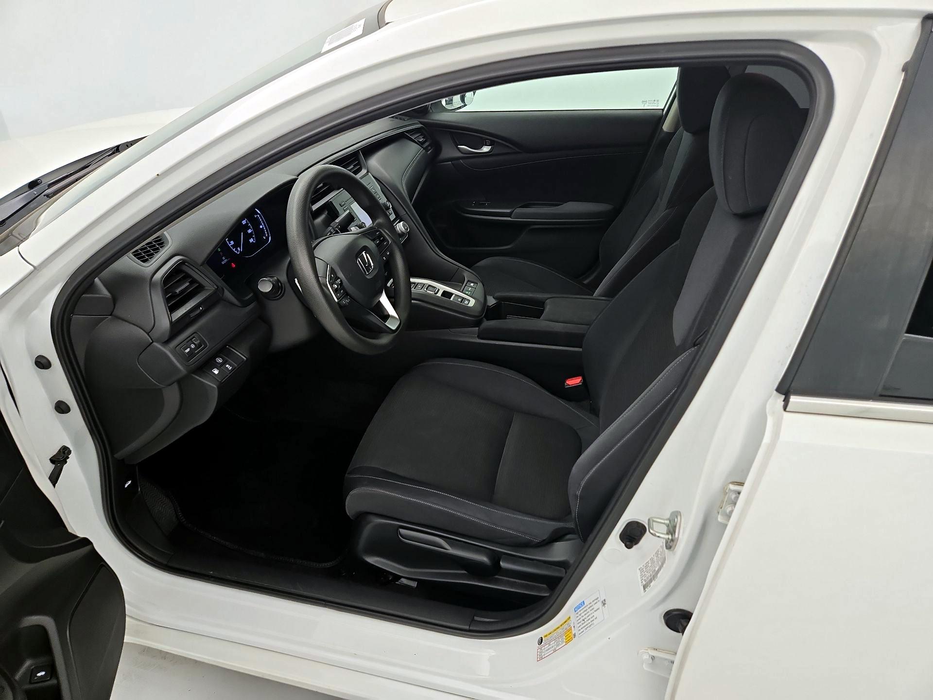 Thumbnail: 2019 Honda Insight - 11