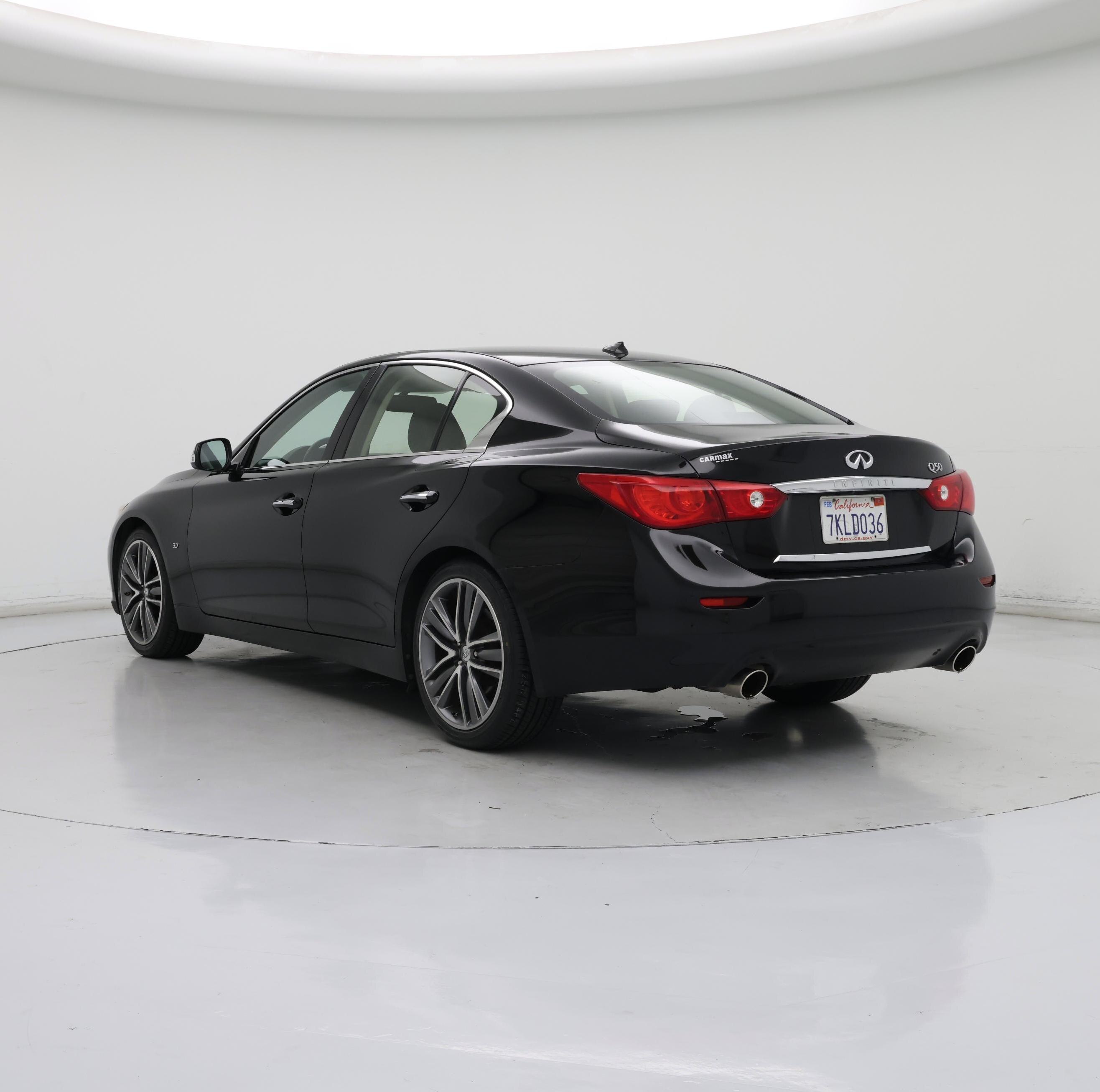 Thumbnail: 2015 INFINITI Q50 - 2