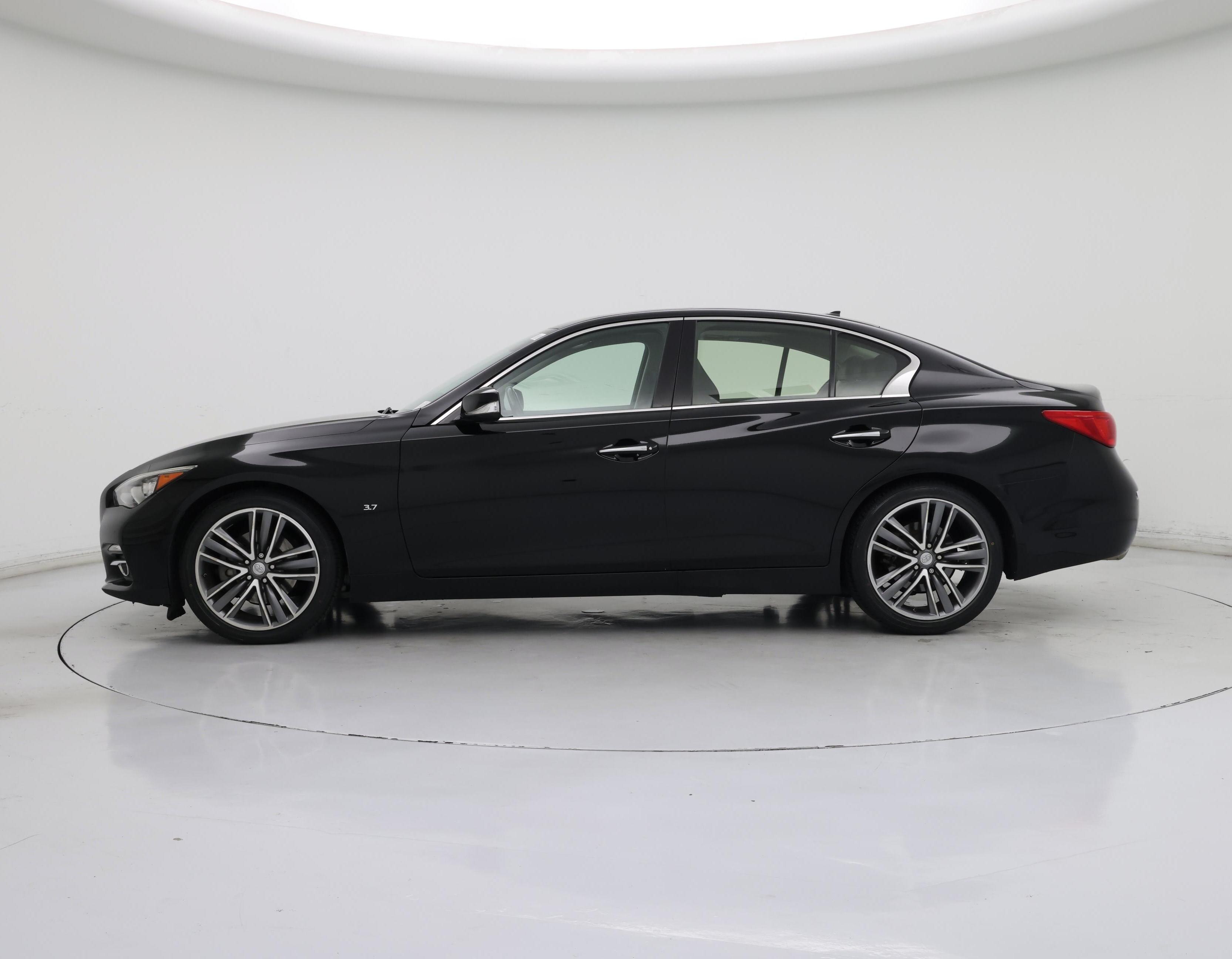 Thumbnail: 2015 INFINITI Q50 - 3