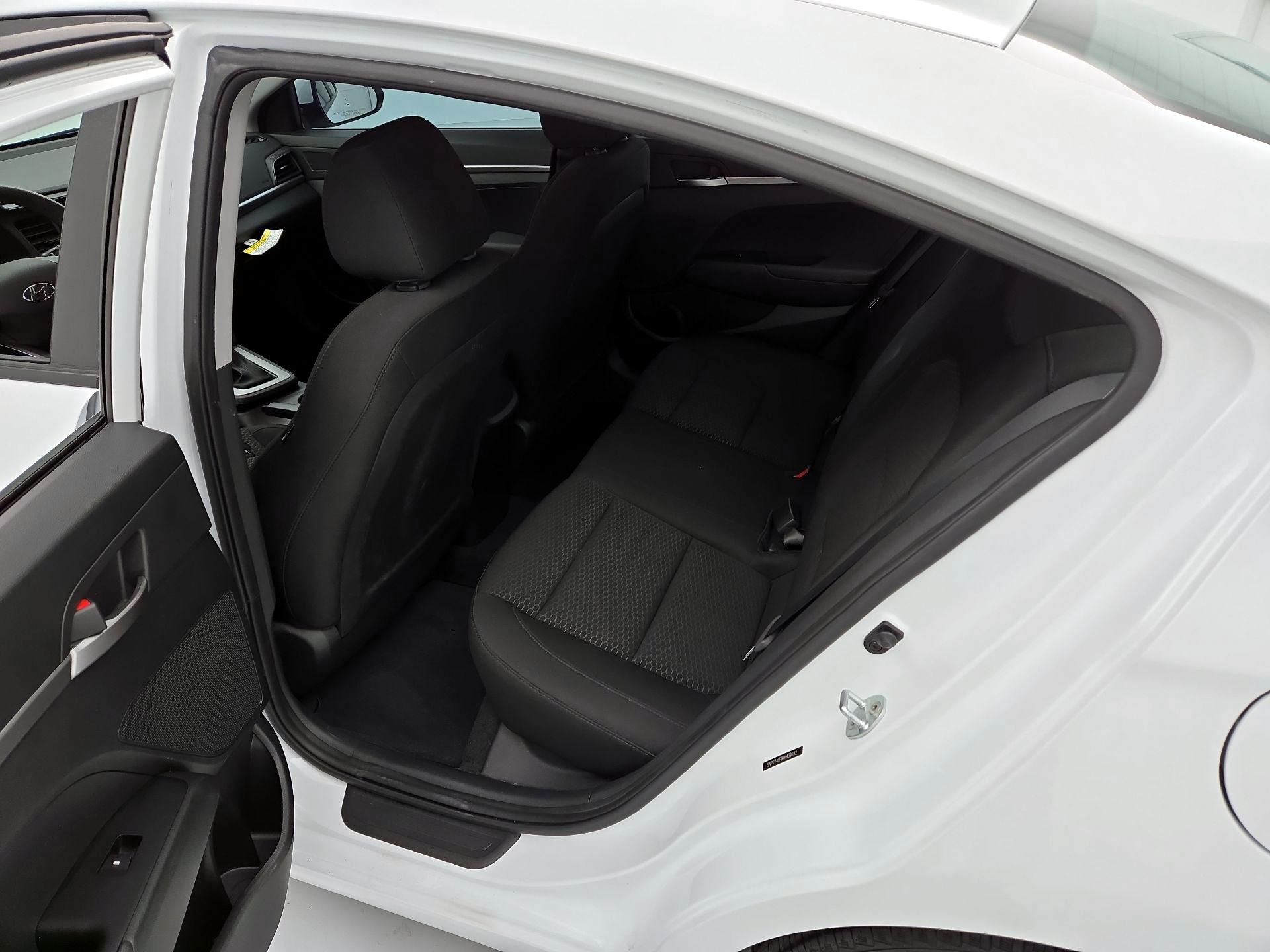 Thumbnail: 2019 Hyundai Elantra - 19