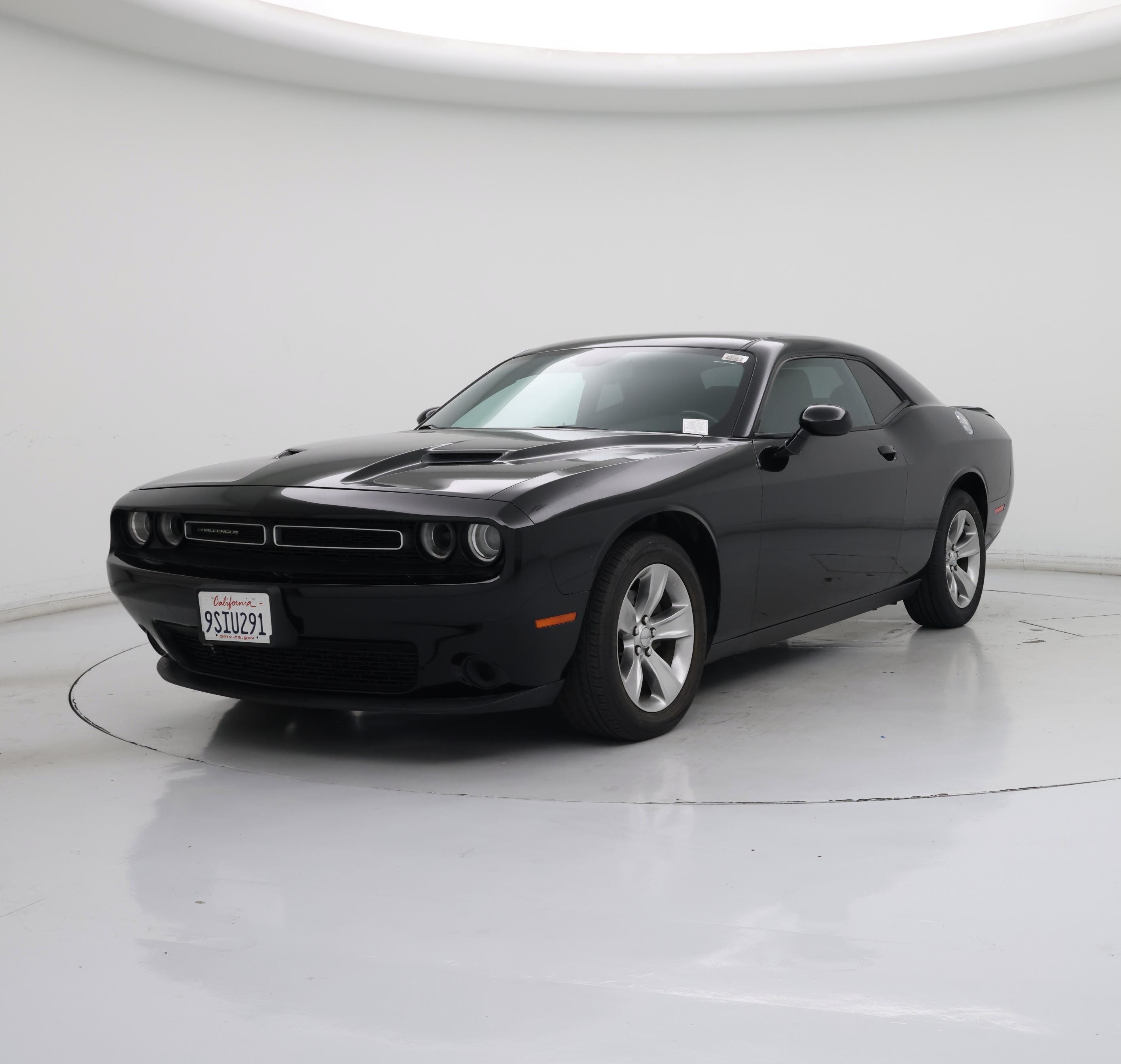 Thumbnail: 2018 Dodge Challenger - 4