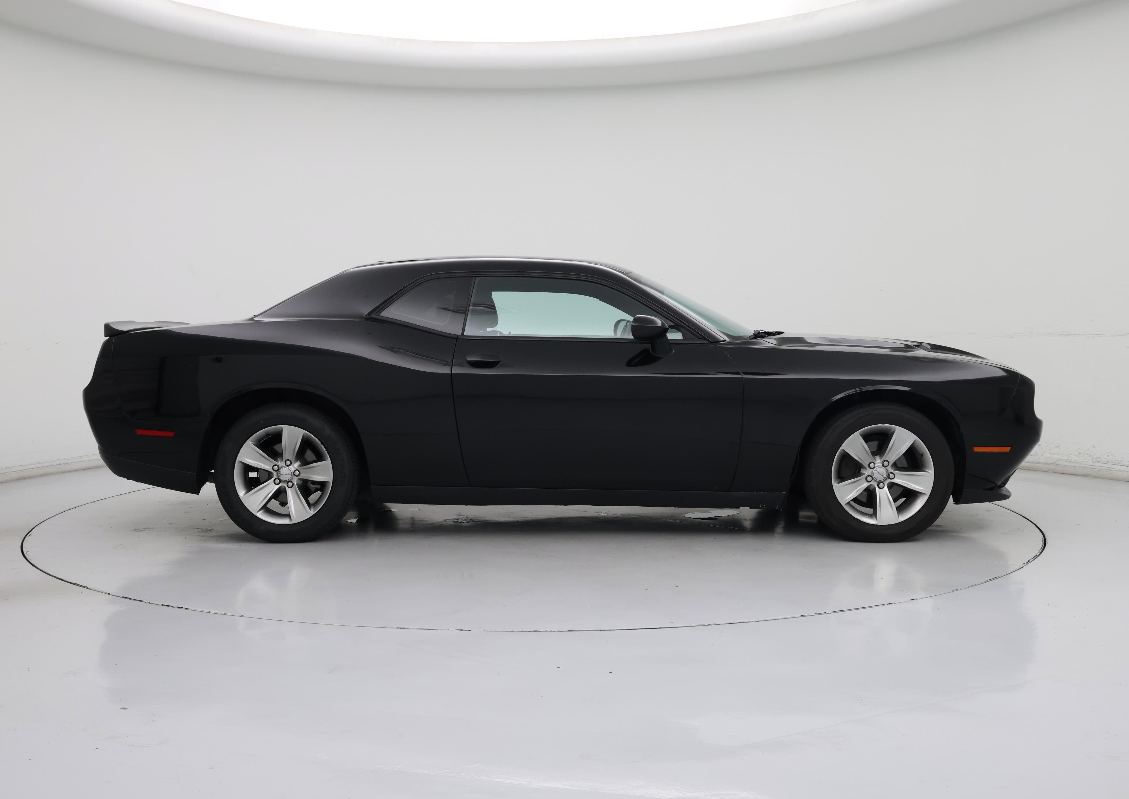 Thumbnail: 2018 Dodge Challenger - 7