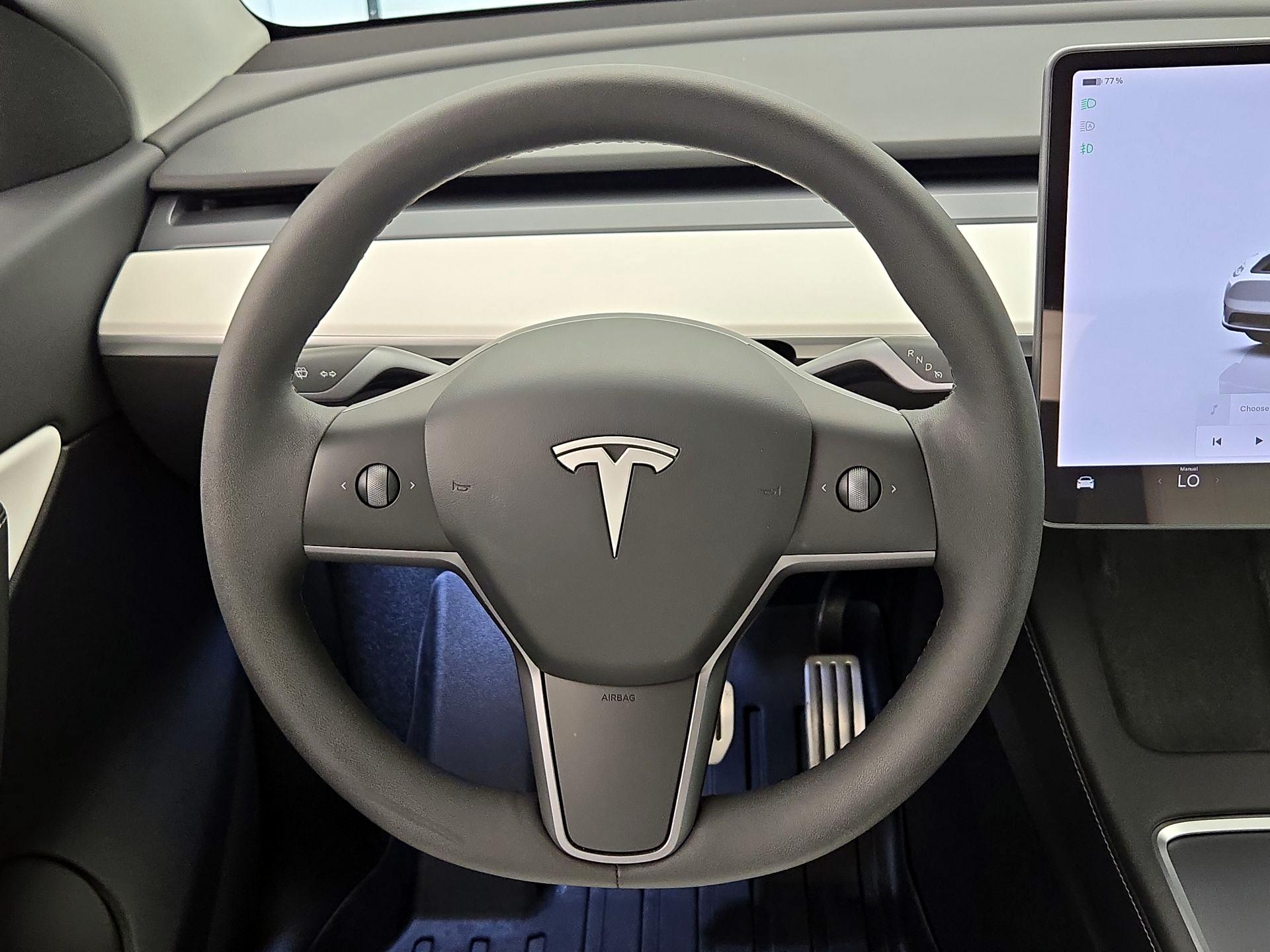 Thumbnail: 2022 Tesla Model Y - 10