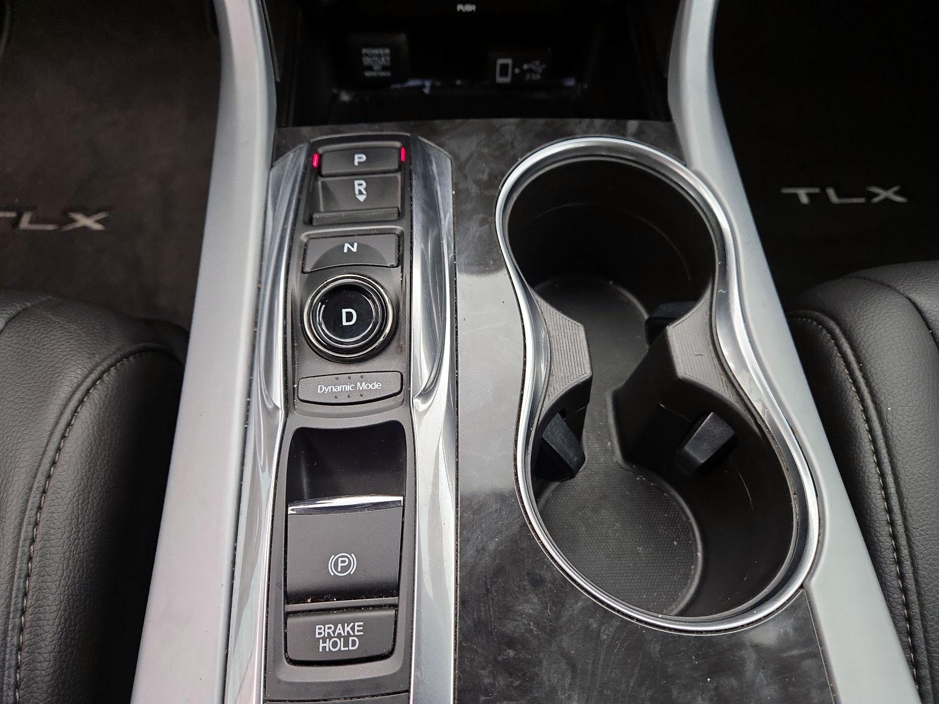 Thumbnail: 2020 Acura TLX - 17