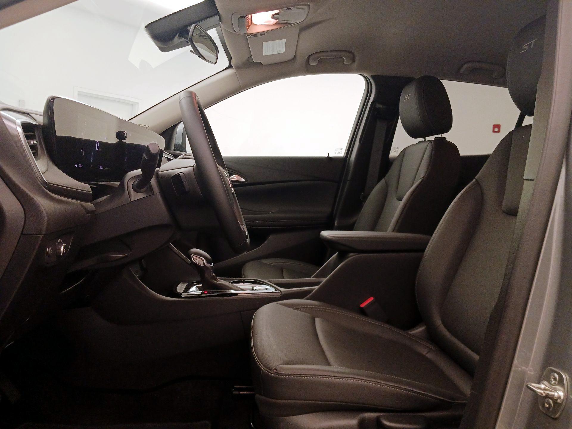 Thumbnail: 2024 Buick Encore GX - 11