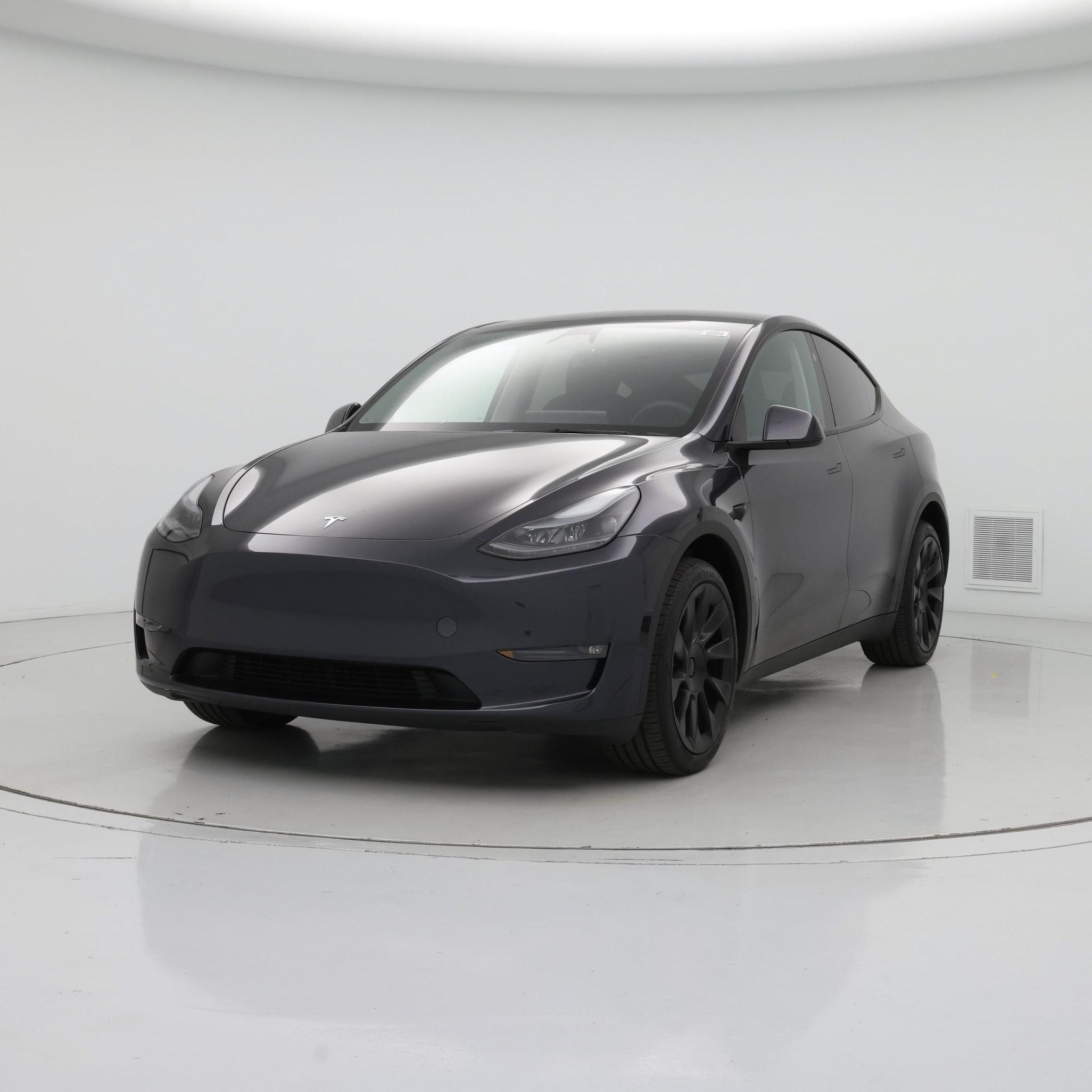 Thumbnail: 2025 Tesla Model Y - 4
