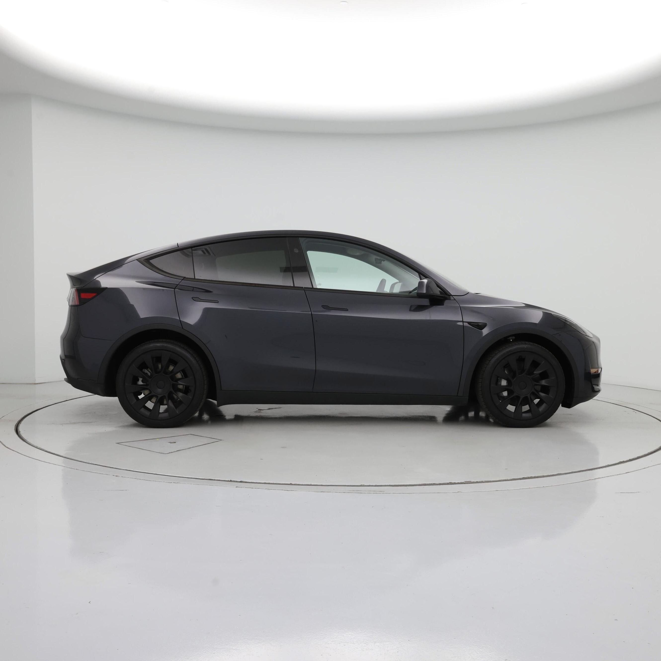 Thumbnail: 2025 Tesla Model Y - 7