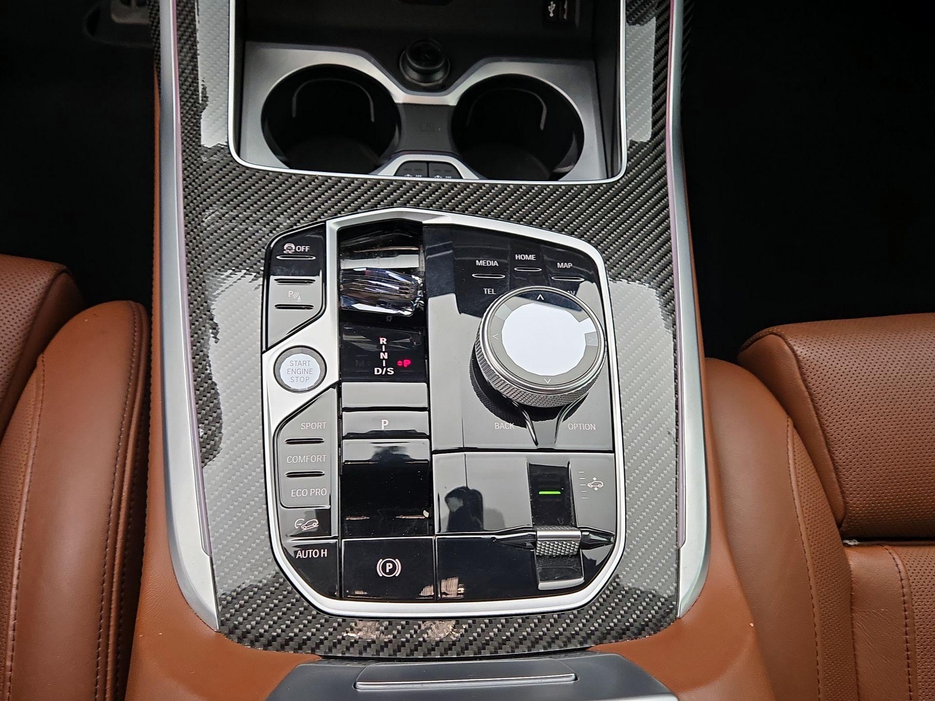 Thumbnail: 2024 BMW X7 - 18