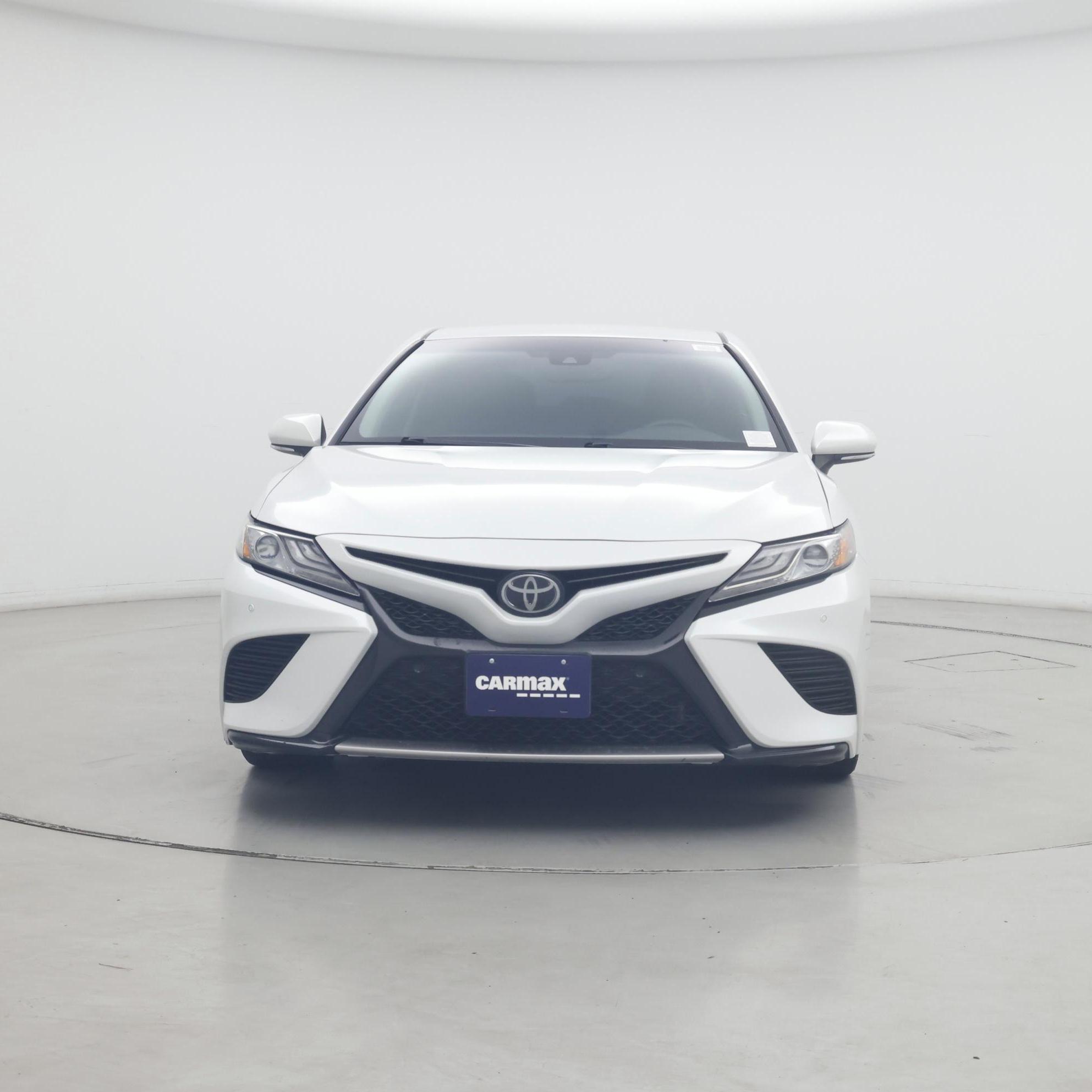 Thumbnail: 2018 Toyota Camry - 5