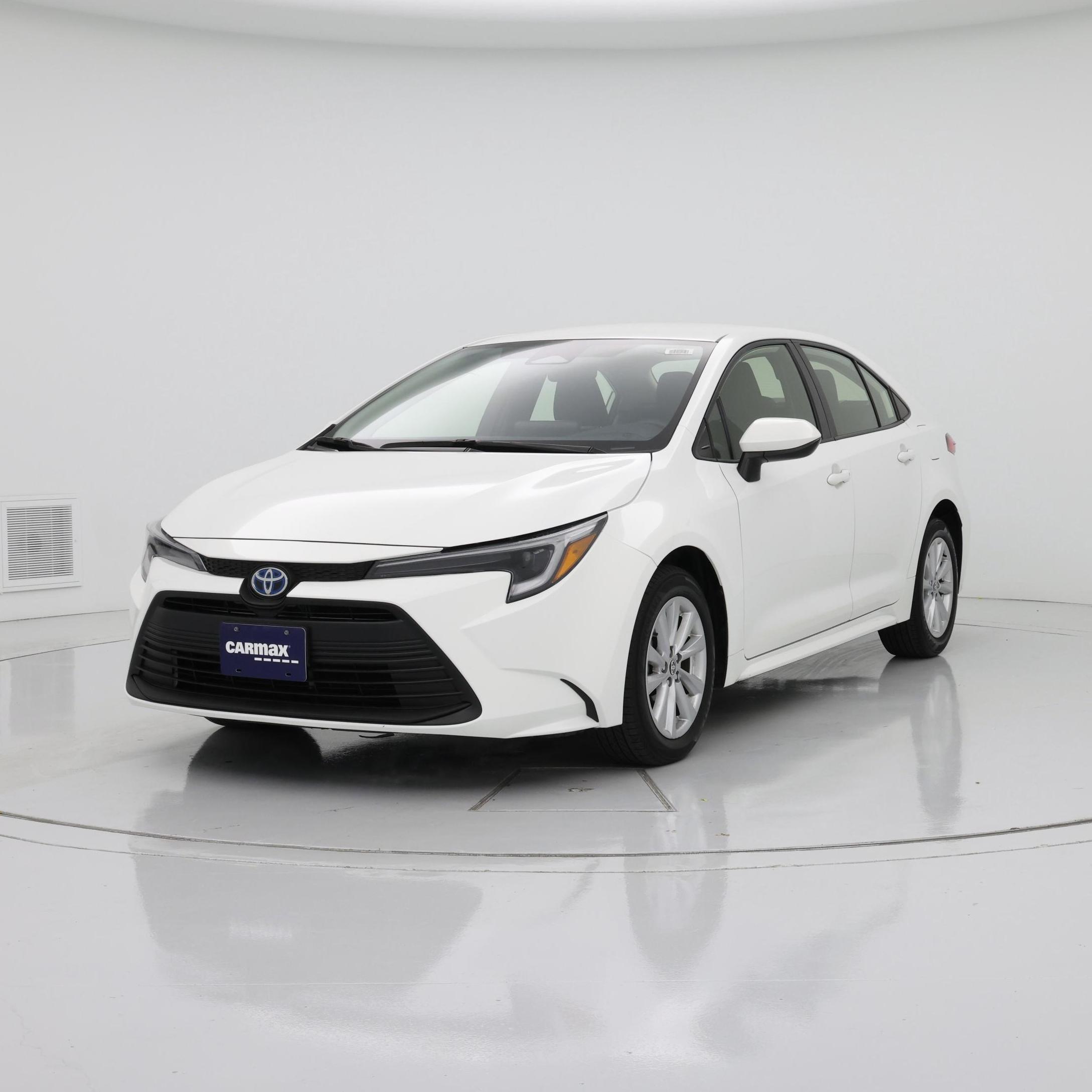 Thumbnail: 2024 Toyota Corolla - 4
