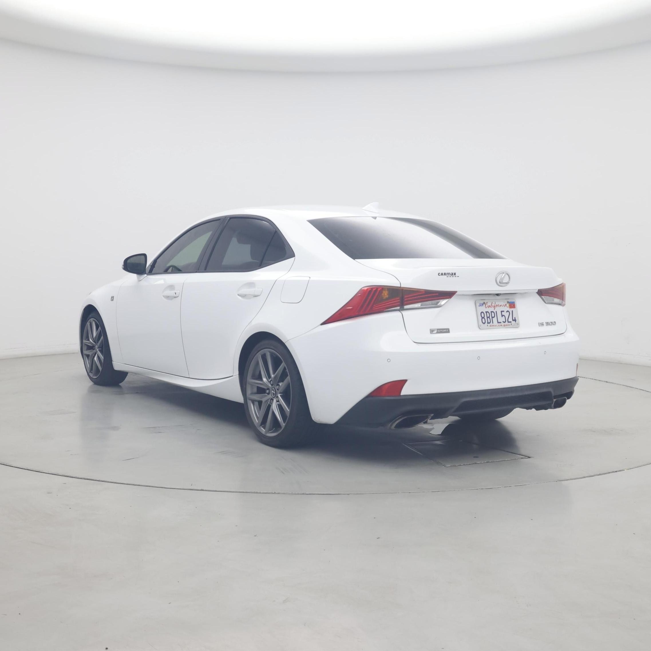 Thumbnail: 2018 Lexus IS - 2