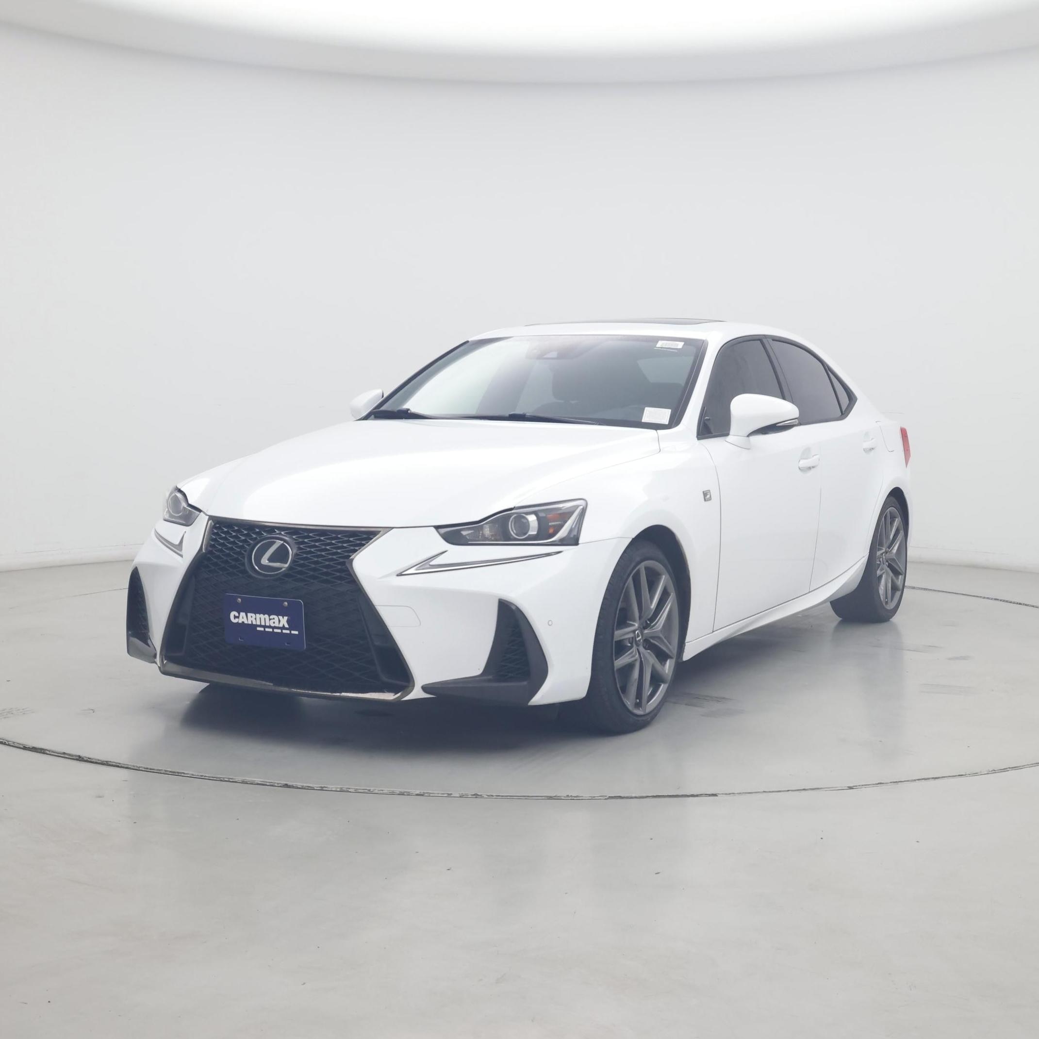 Thumbnail: 2018 Lexus IS - 4