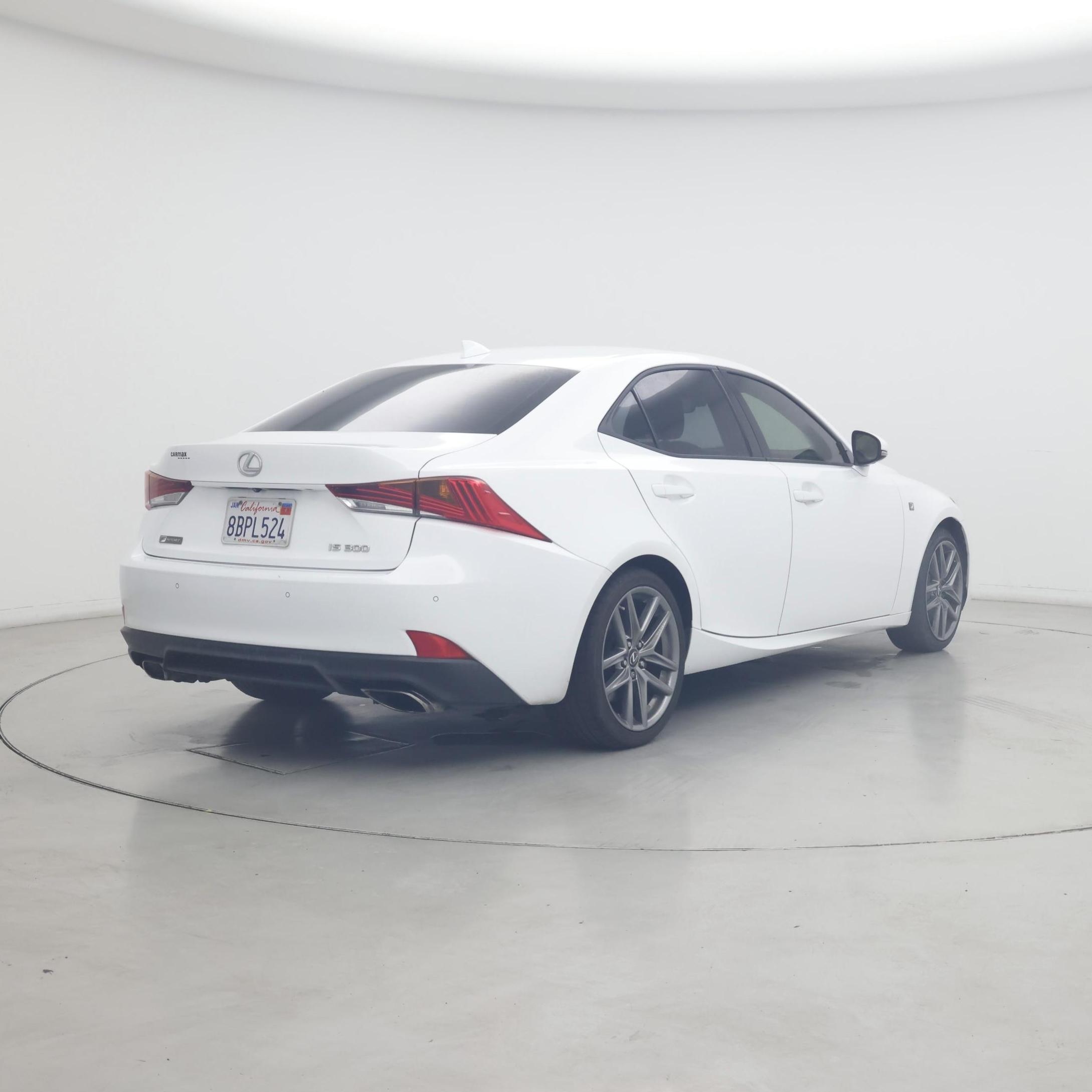 Thumbnail: 2018 Lexus IS - 8