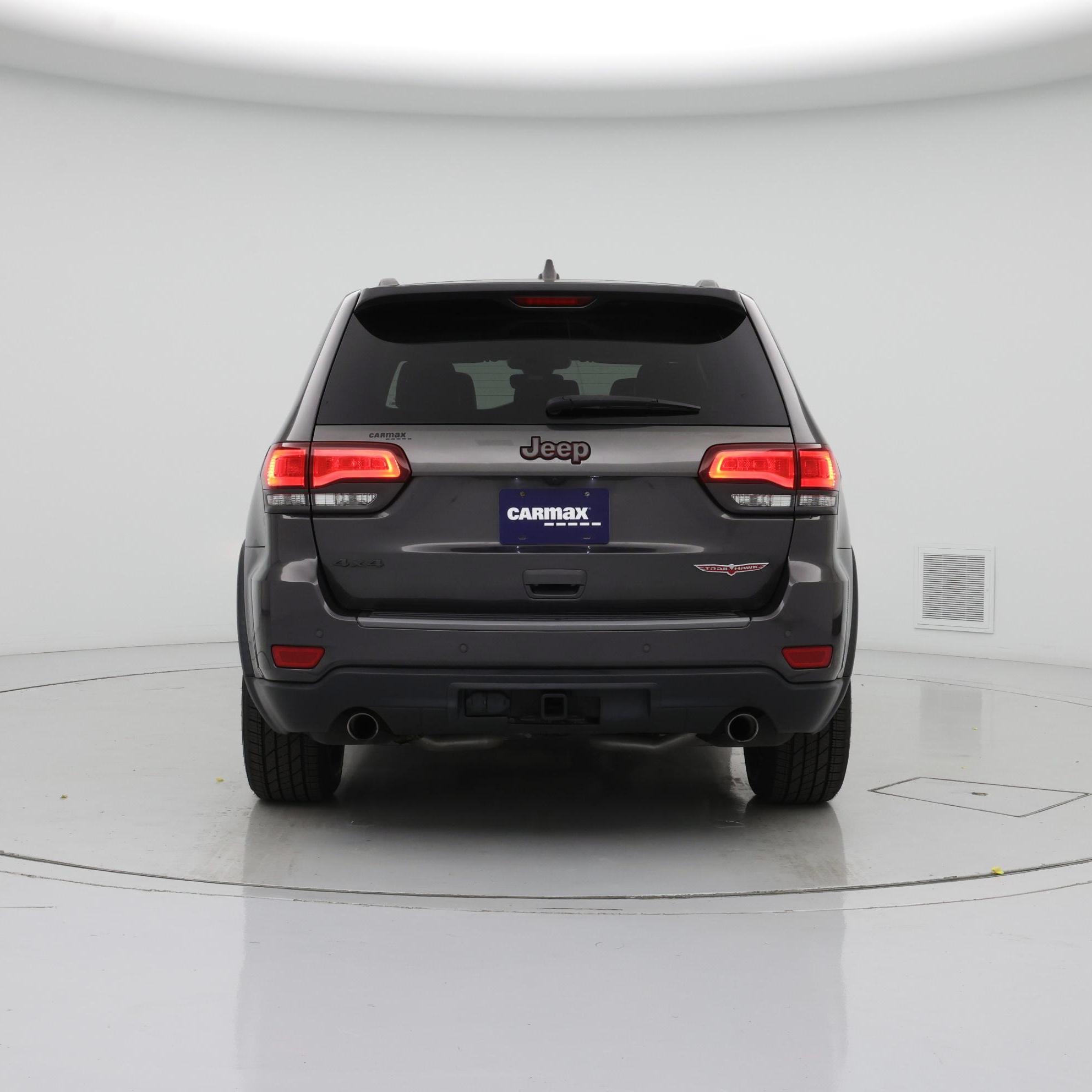 Thumbnail: 2020 Jeep Grand Cherokee - 6