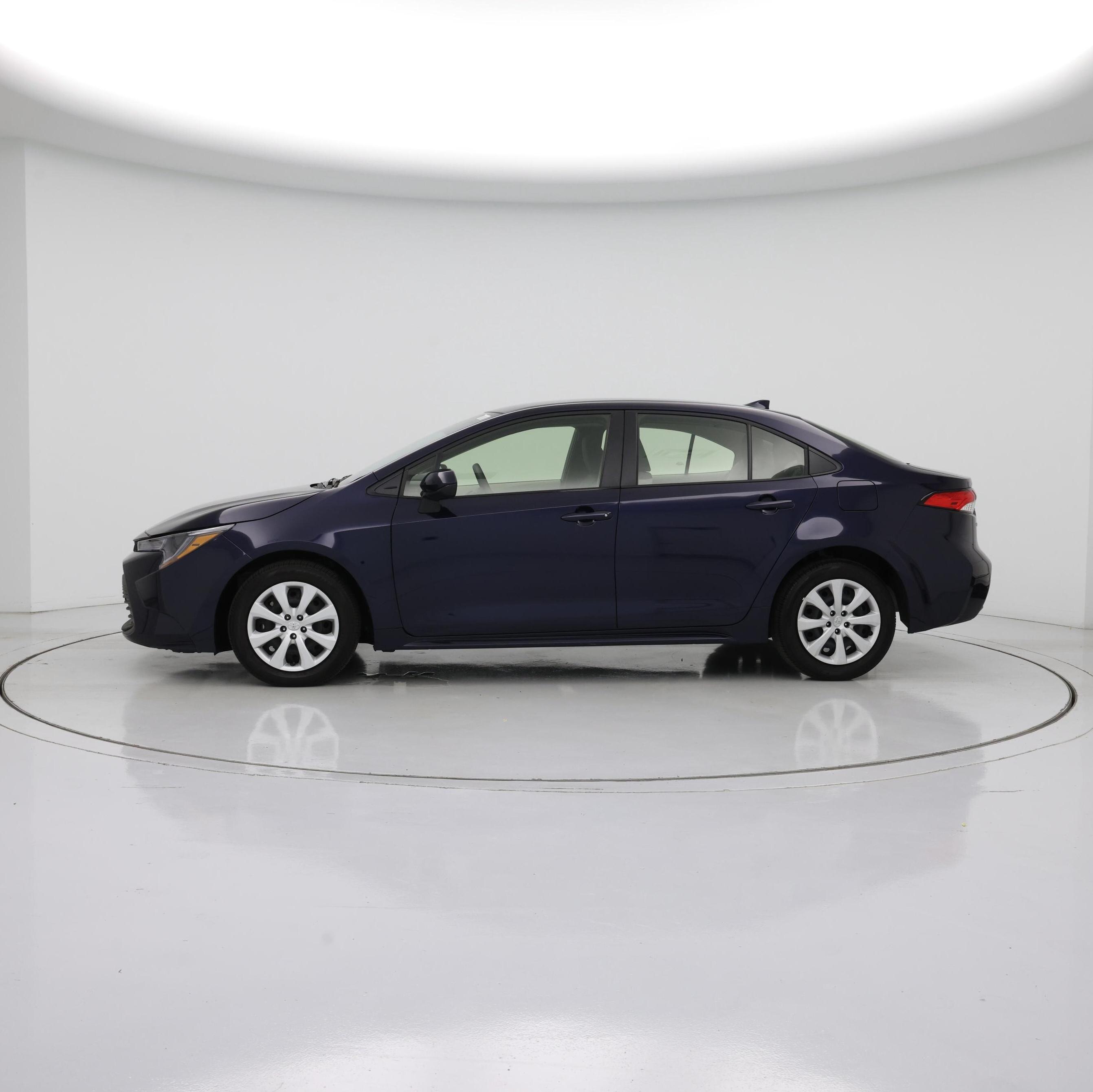 Thumbnail: 2024 Toyota Corolla - 3
