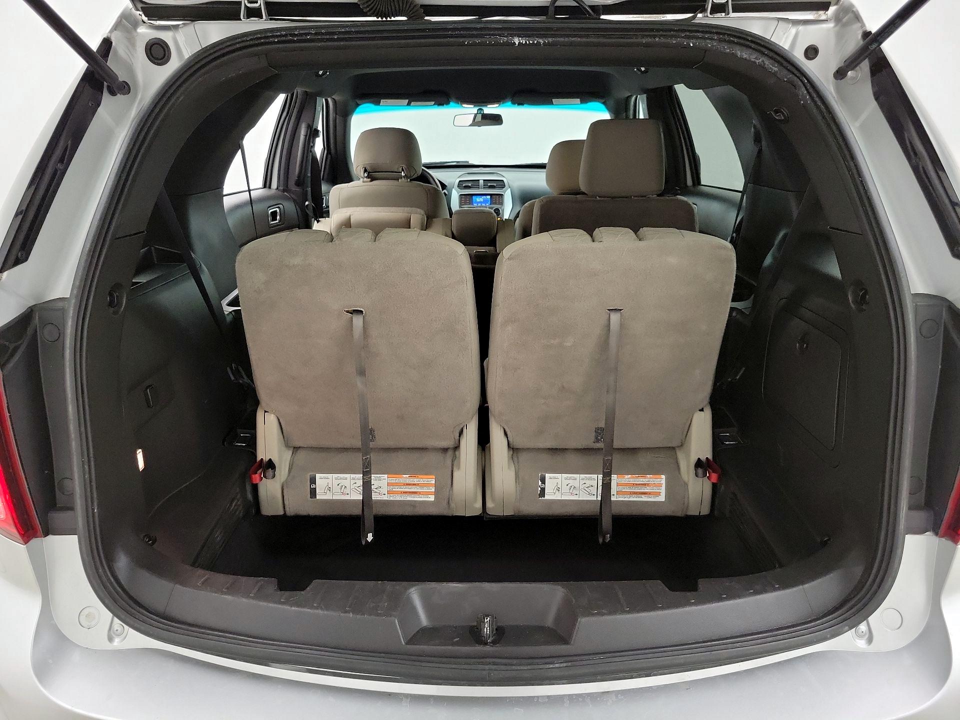 Thumbnail: 2014 Ford Explorer - 20
