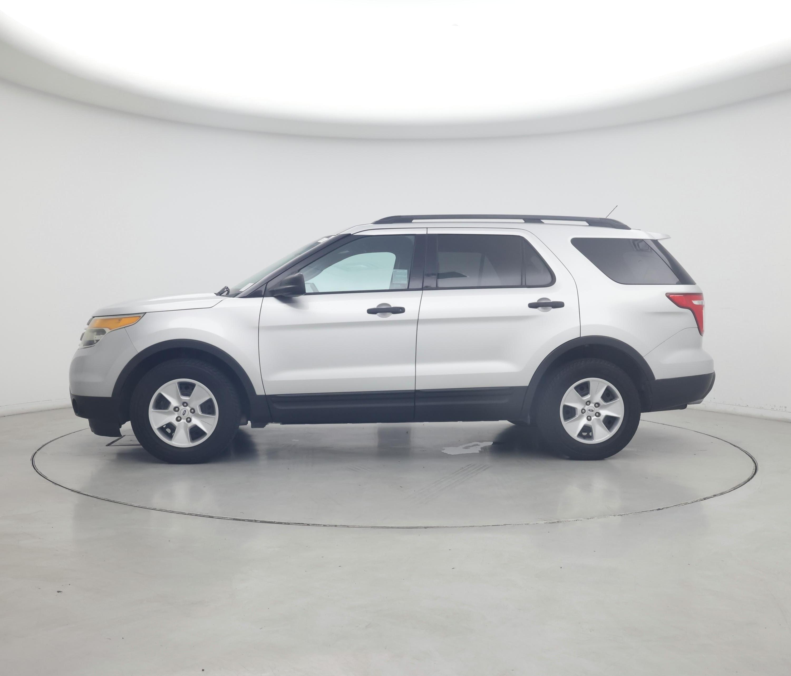 Thumbnail: 2014 Ford Explorer - 3