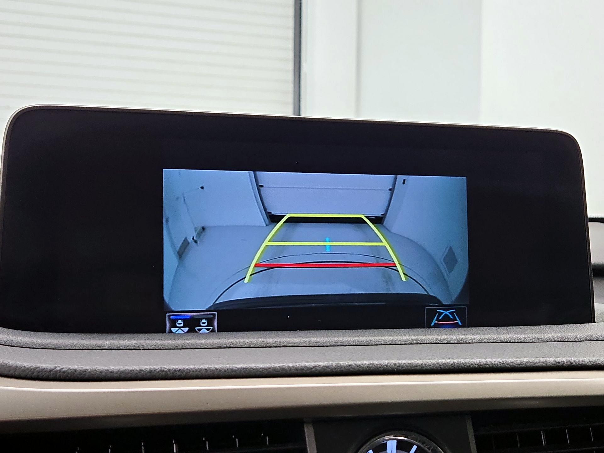 Thumbnail: 2020 Lexus RX - 15