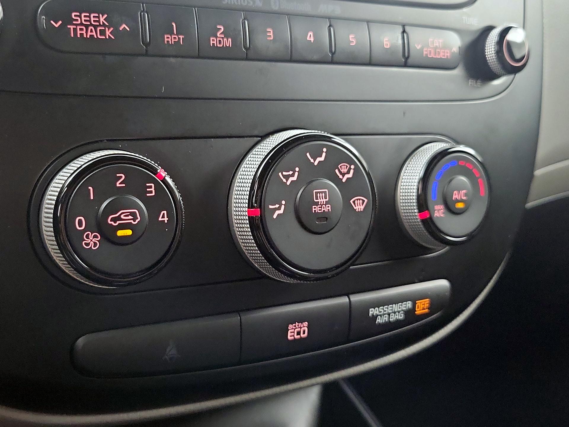 Thumbnail: 2016 Kia Soul - 15