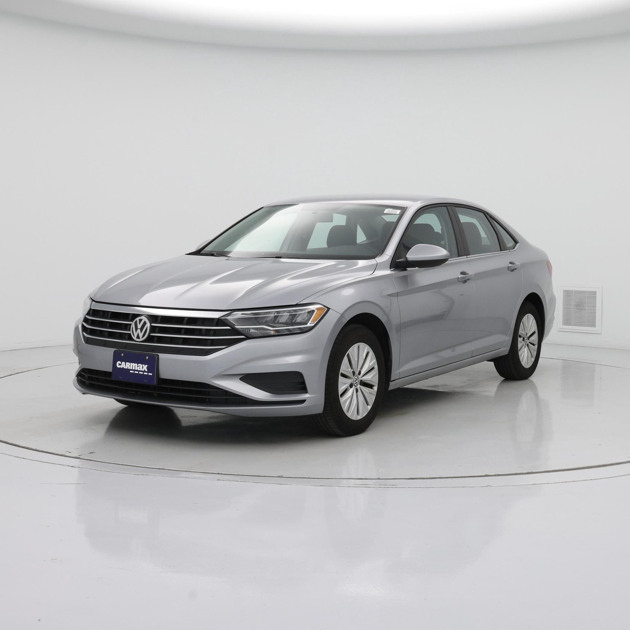 Thumbnail: 2019 Volkswagen Jetta - 4
