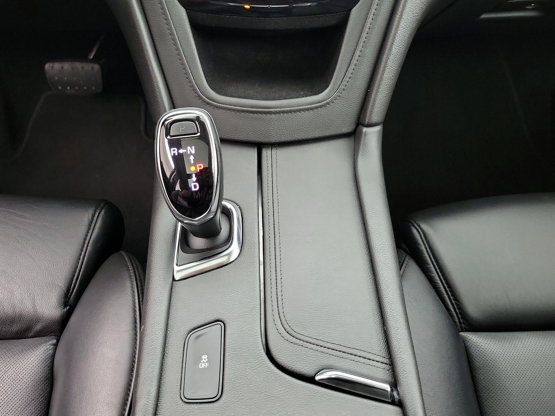 Thumbnail: 2017 Cadillac XT5 - 18