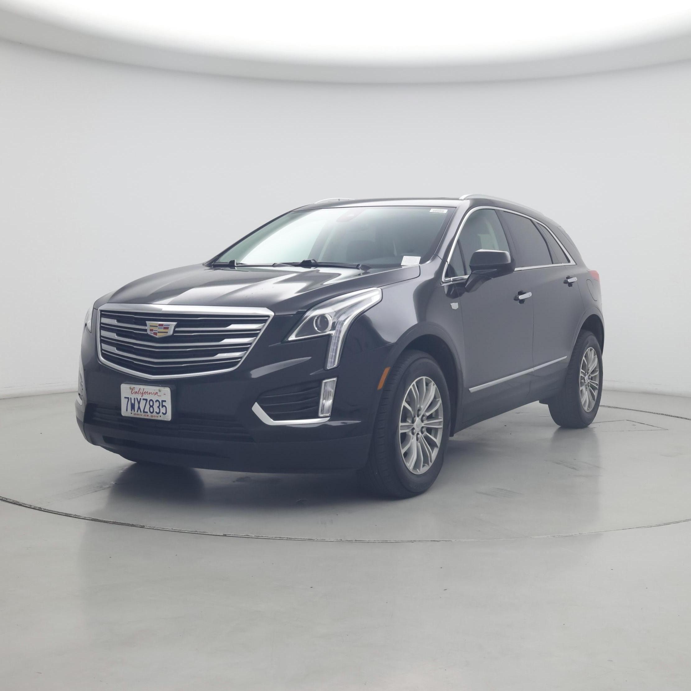 Thumbnail: 2017 Cadillac XT5 - 4