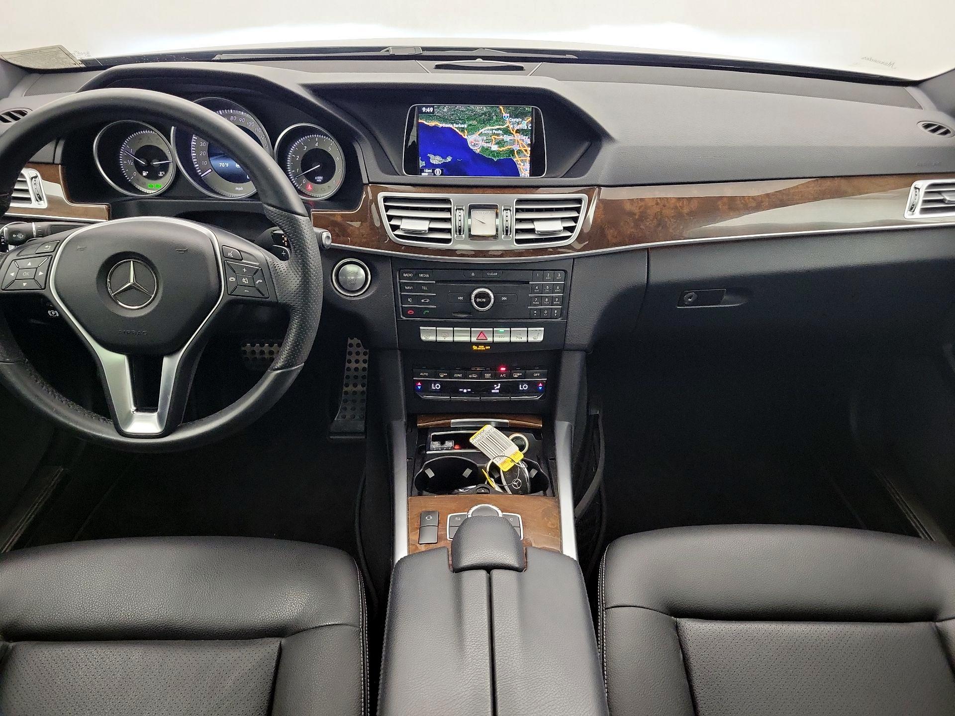 Thumbnail: 2016 Mercedes-Benz E-Class - 9