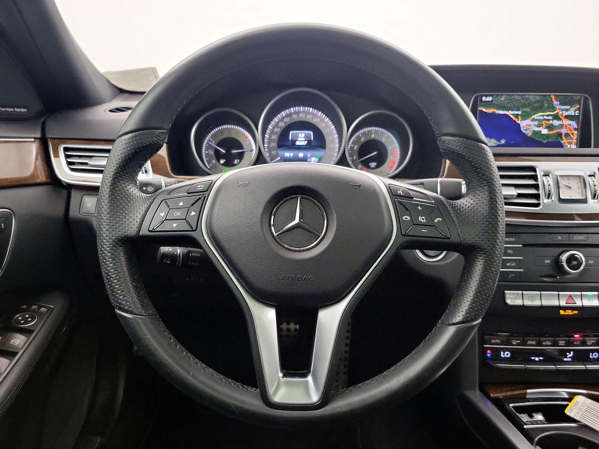 Thumbnail: 2016 Mercedes-Benz E-Class - 10