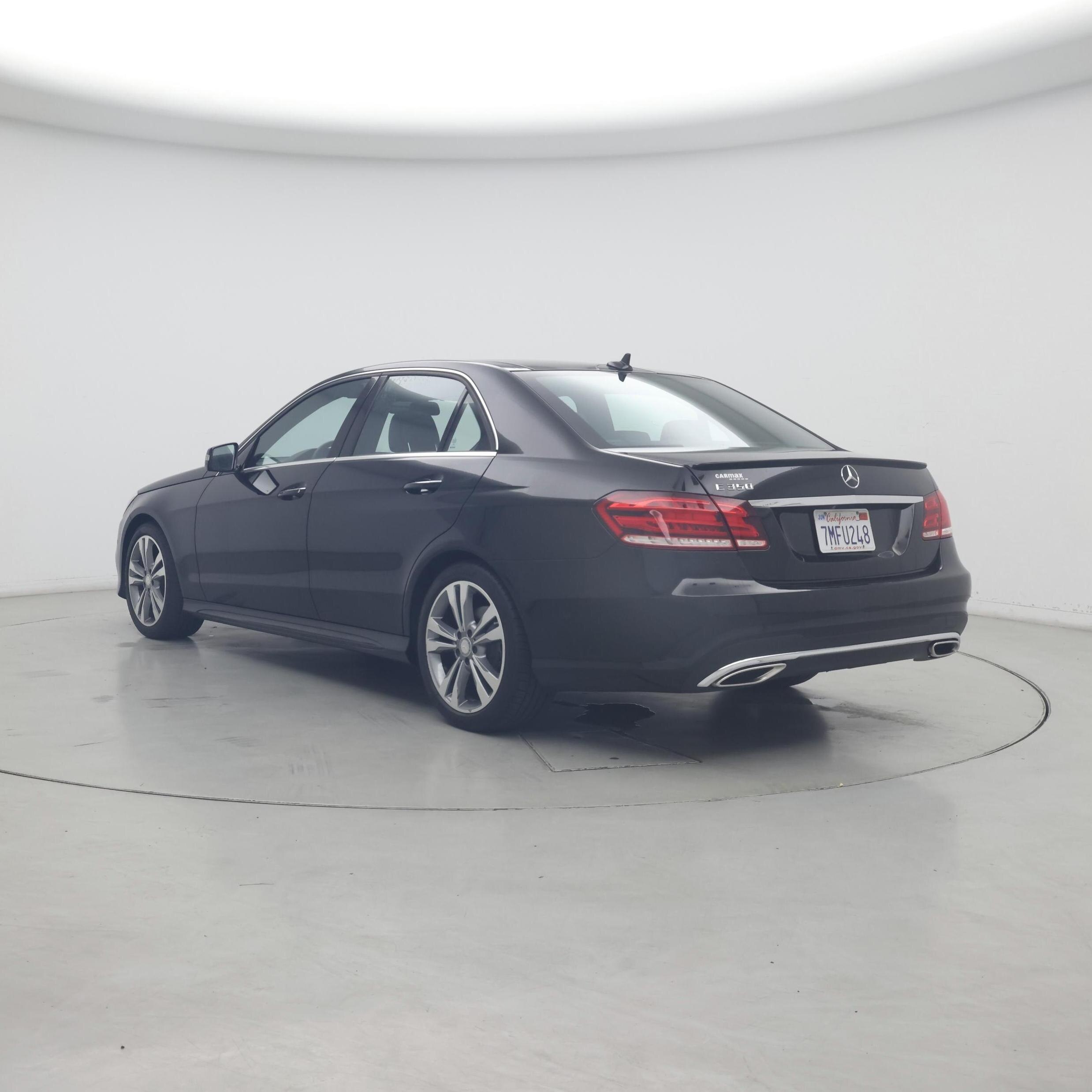 Thumbnail: 2016 Mercedes-Benz E-Class - 2