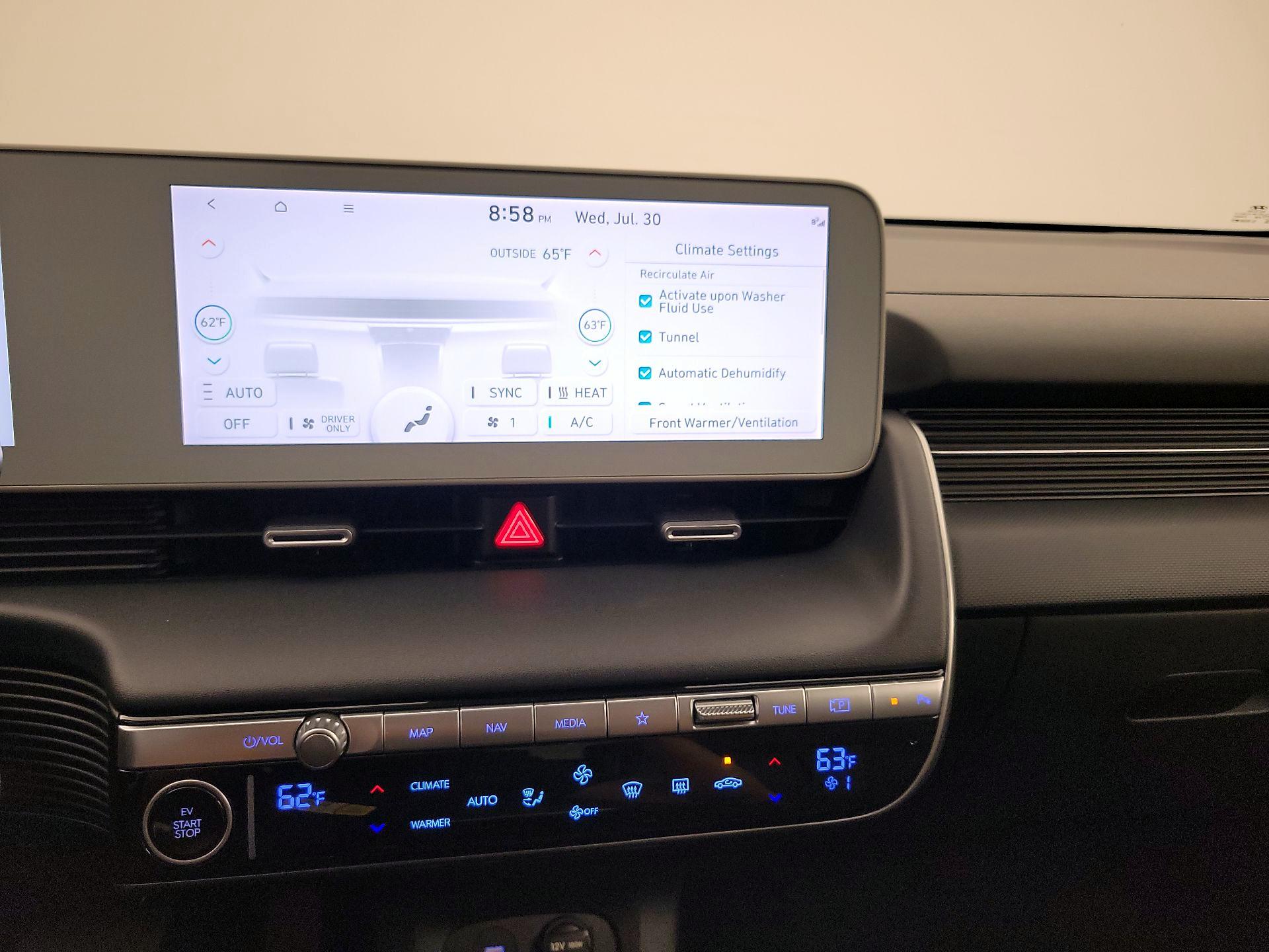Thumbnail: 2023 Hyundai Ioniq 5 - 17