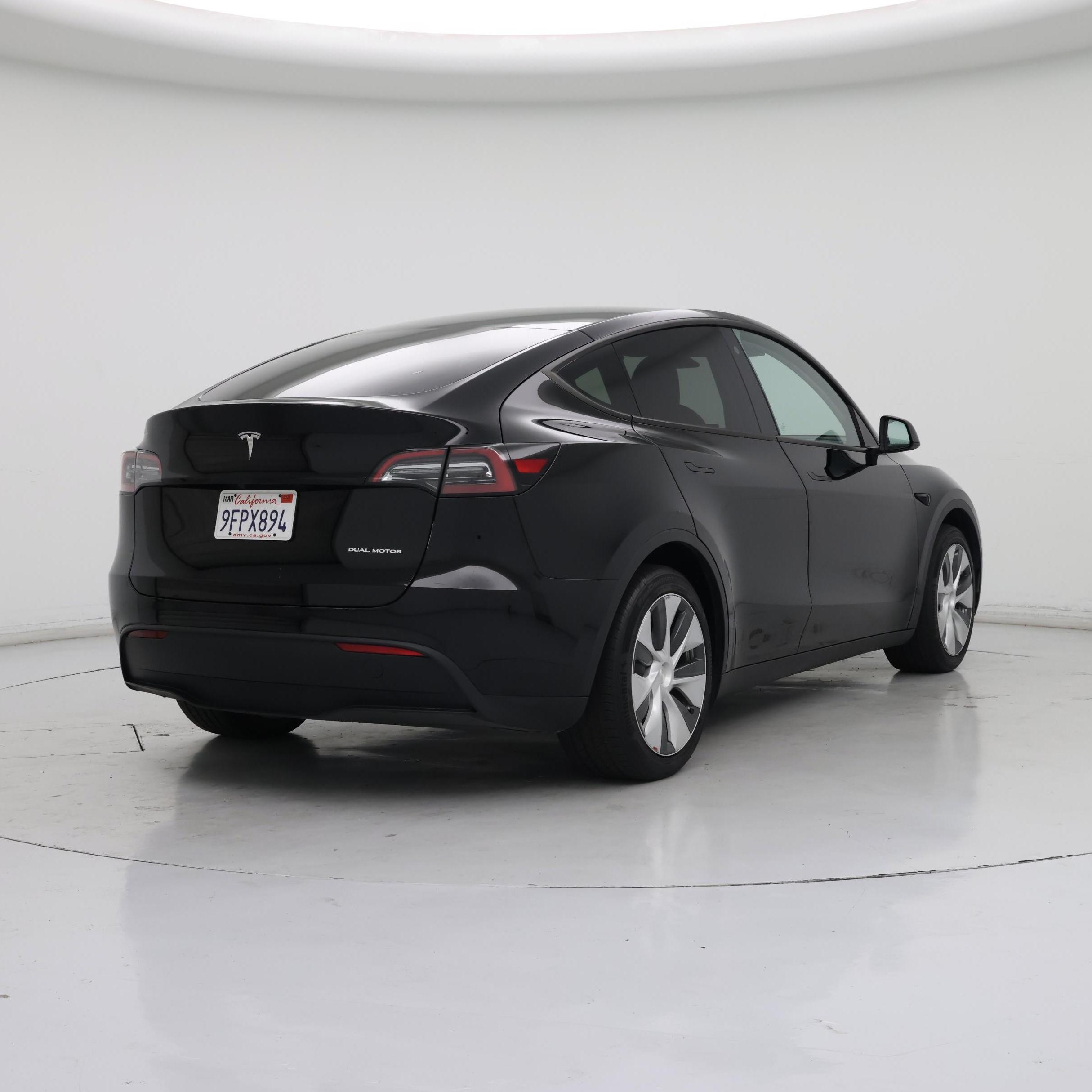 Thumbnail: 2023 Tesla Model Y - 8