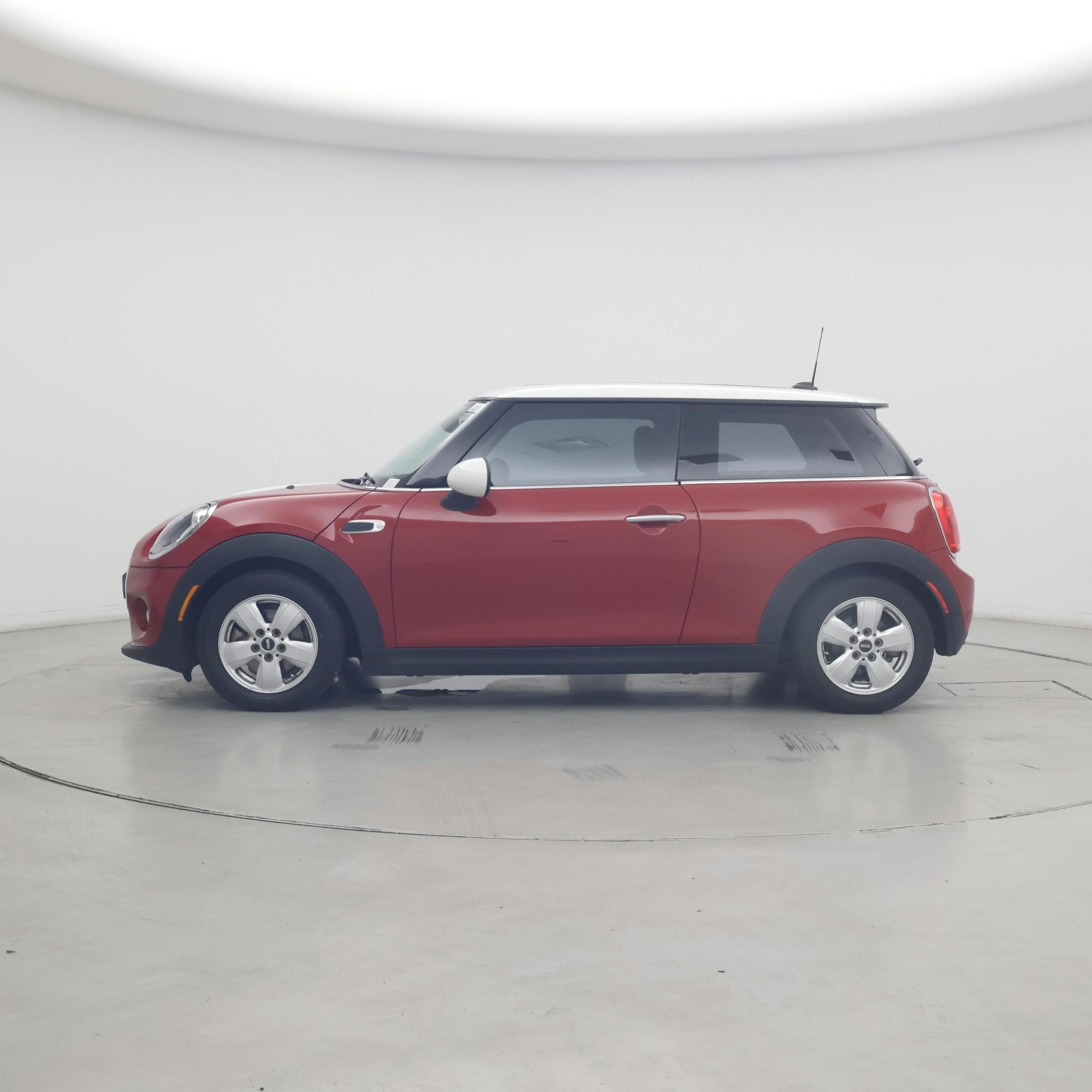Thumbnail: 2015 MINI Cooper Hardtop - 3
