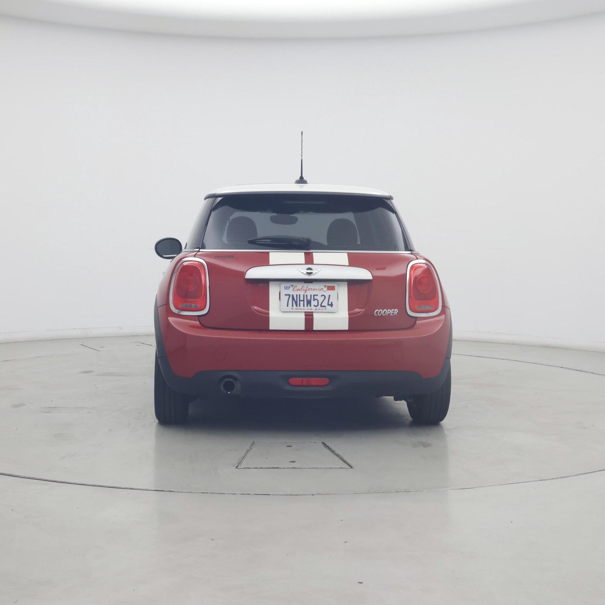 Thumbnail: 2015 MINI Cooper Hardtop - 6