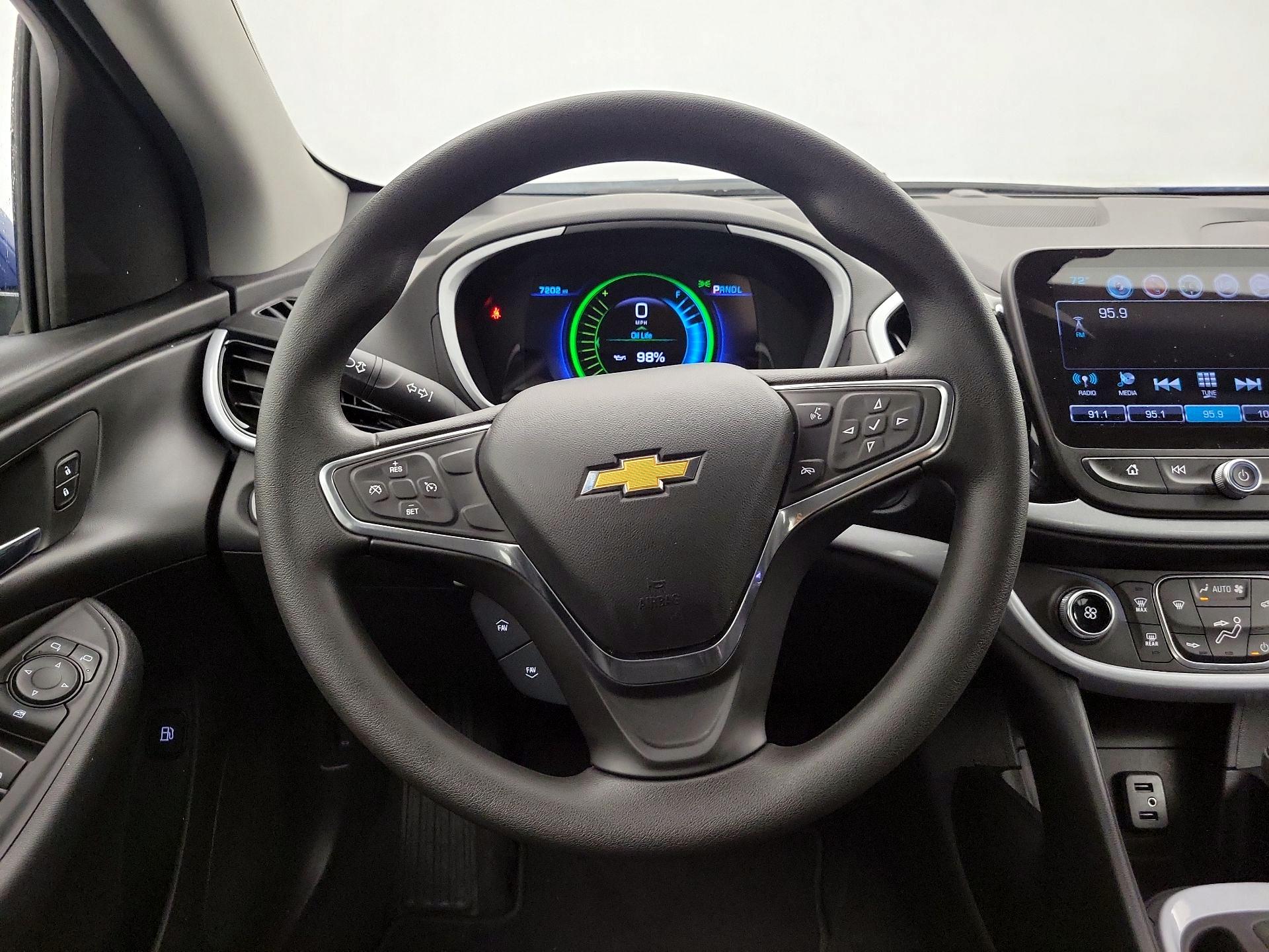Thumbnail: 2018 Chevrolet Volt - 10