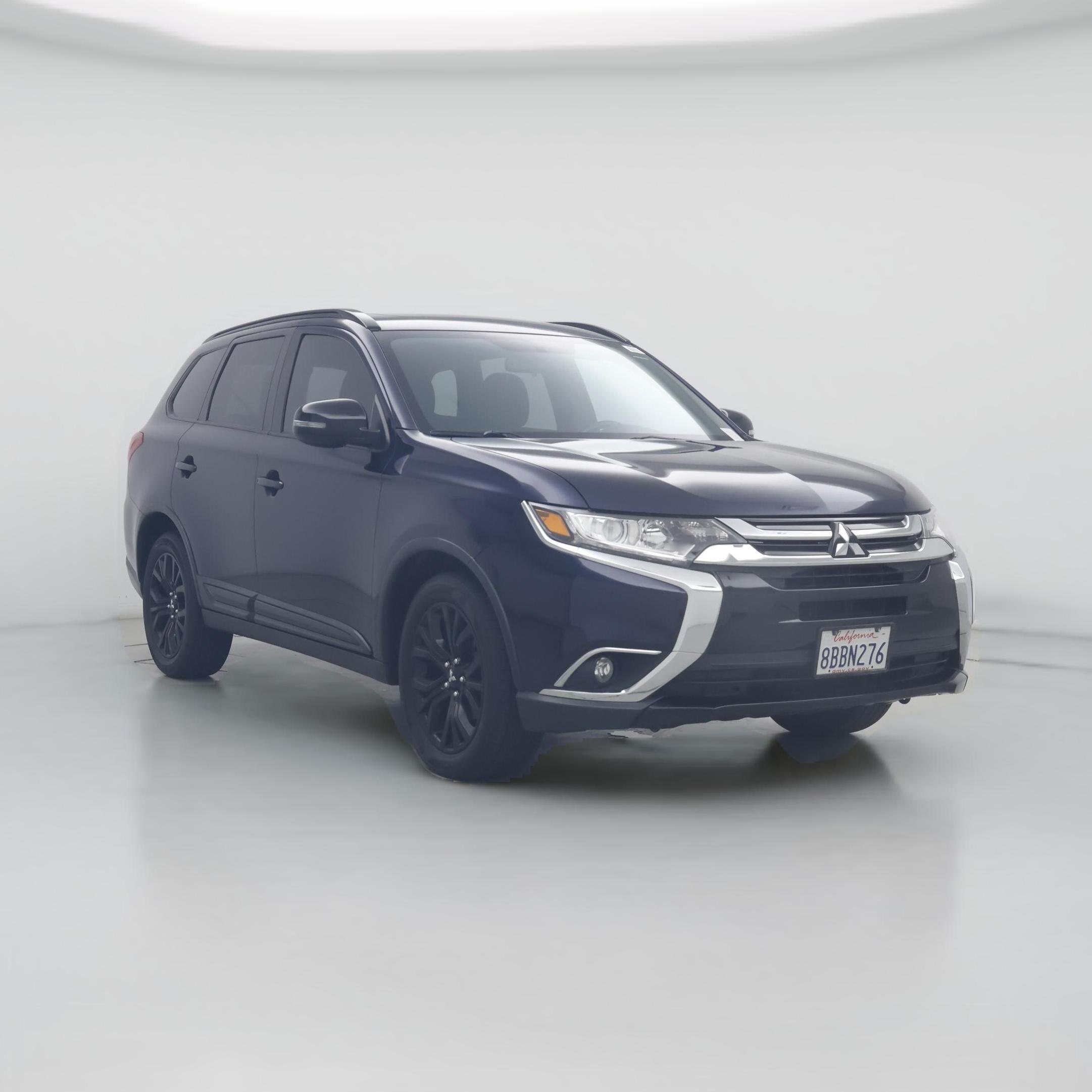 Thumbnail: 2018 Mitsubishi Outlander - 1