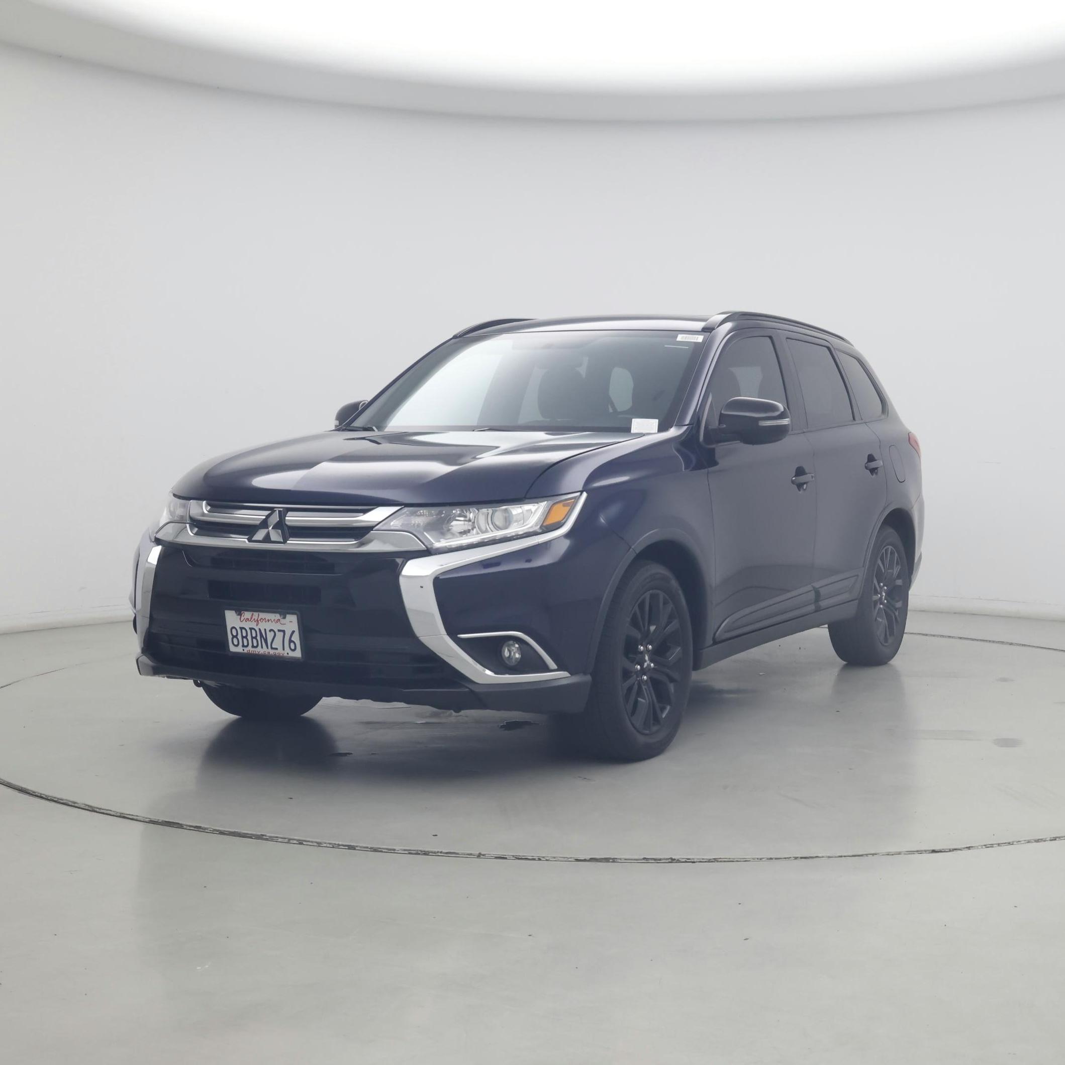 Thumbnail: 2018 Mitsubishi Outlander - 4