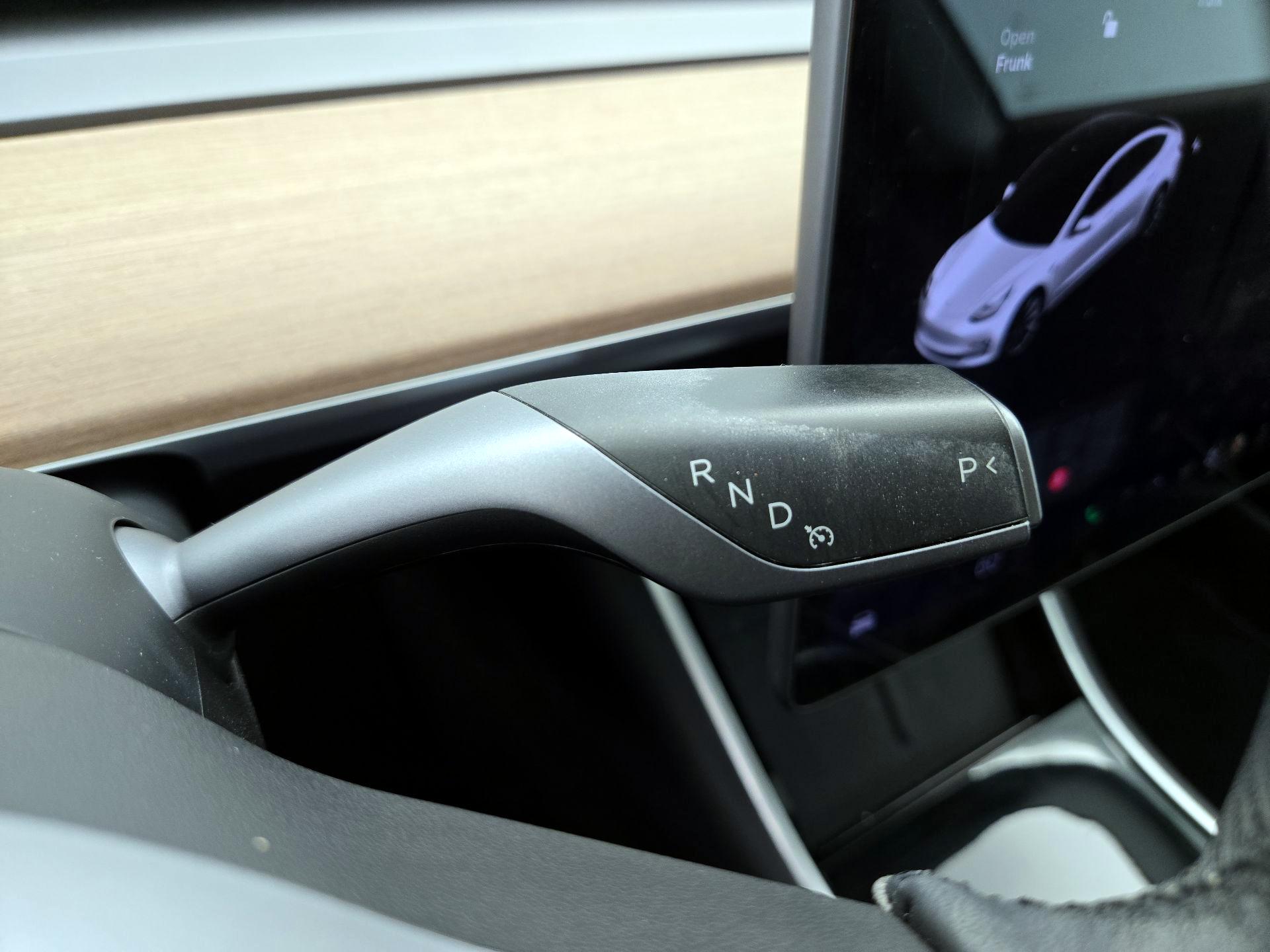 Thumbnail: 2020 Tesla Model 3 - 17