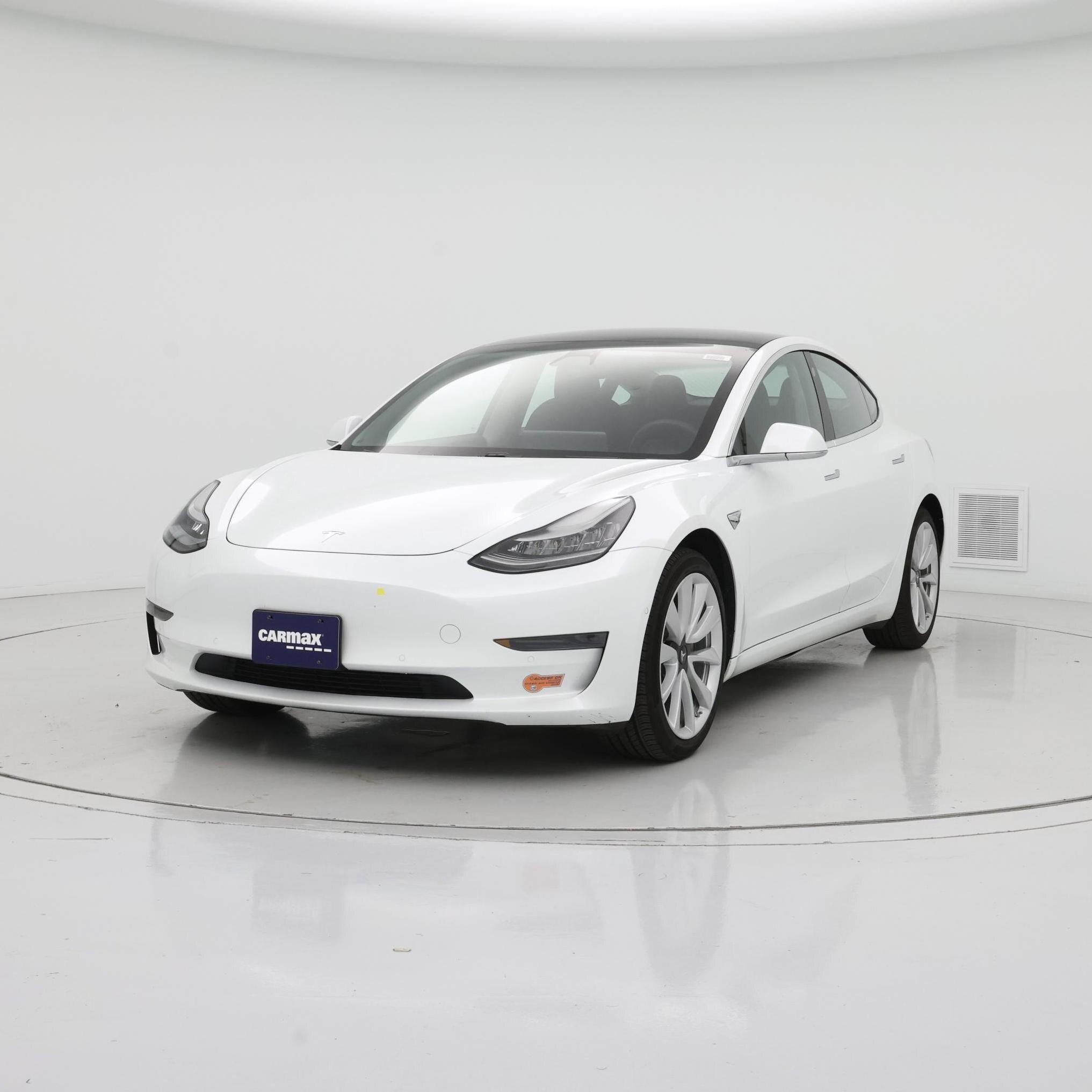 Thumbnail: 2020 Tesla Model 3 - 4