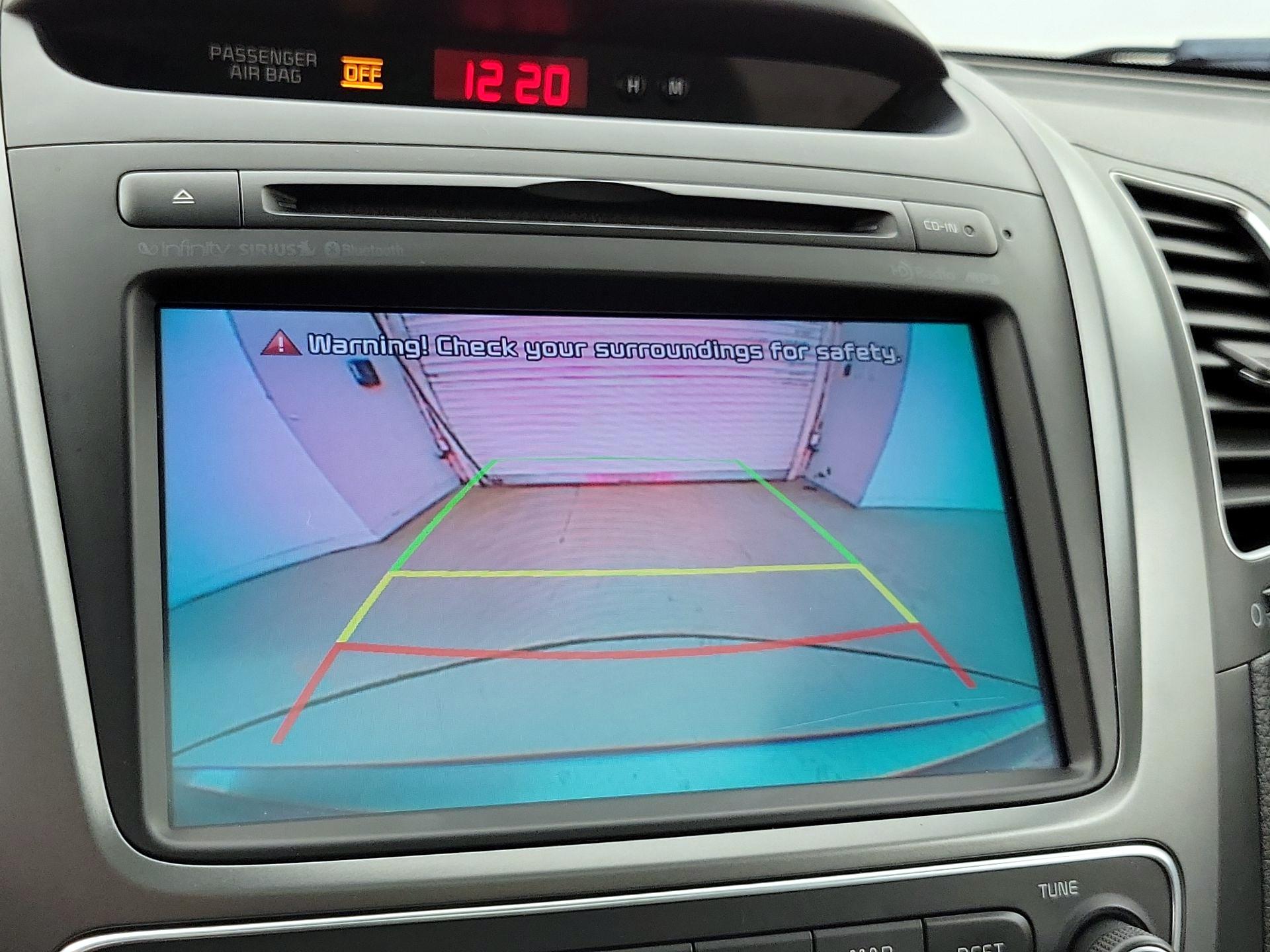 Thumbnail: 2014 Kia Sorento - 15