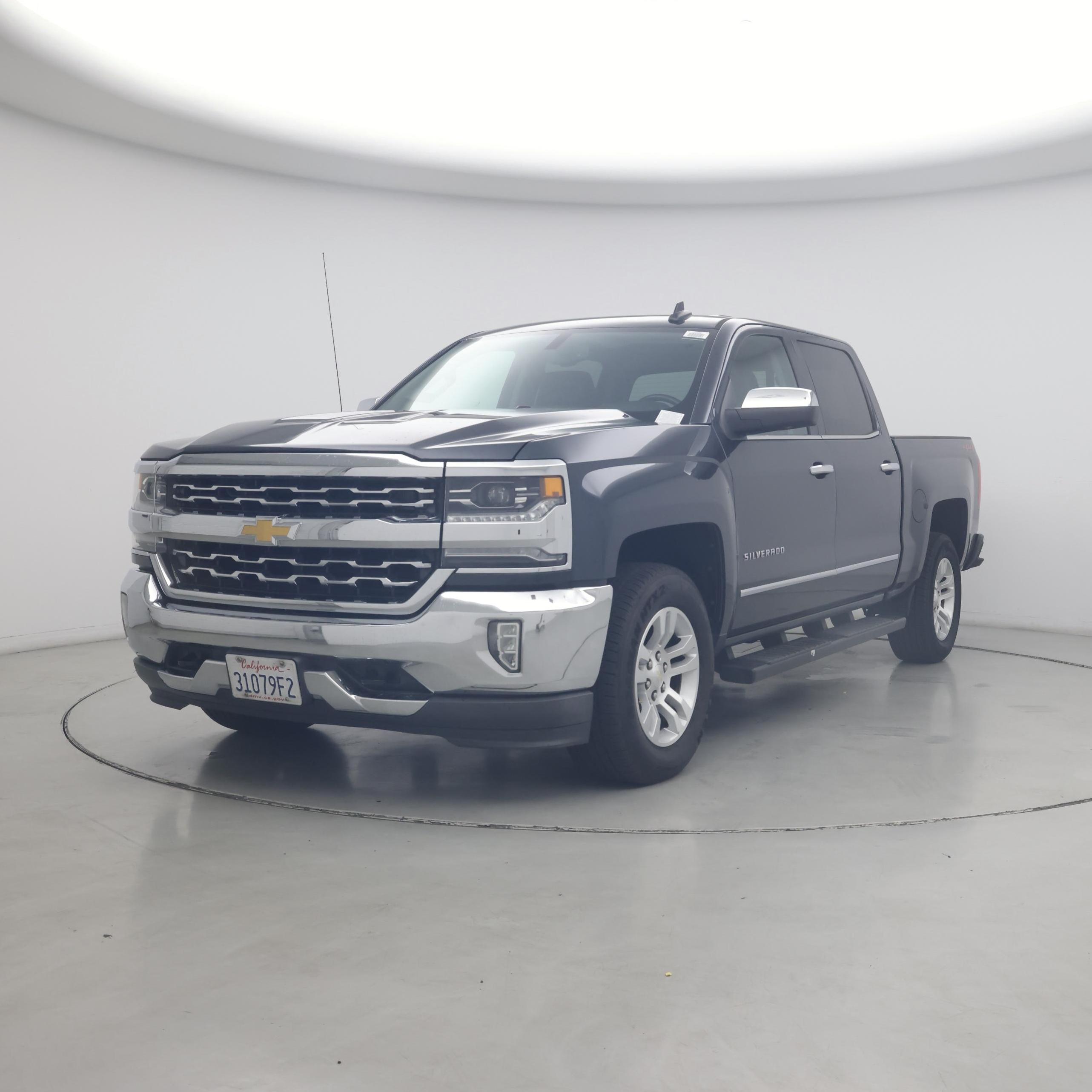 Thumbnail: 2018 Chevrolet Silverado 1500 - 4