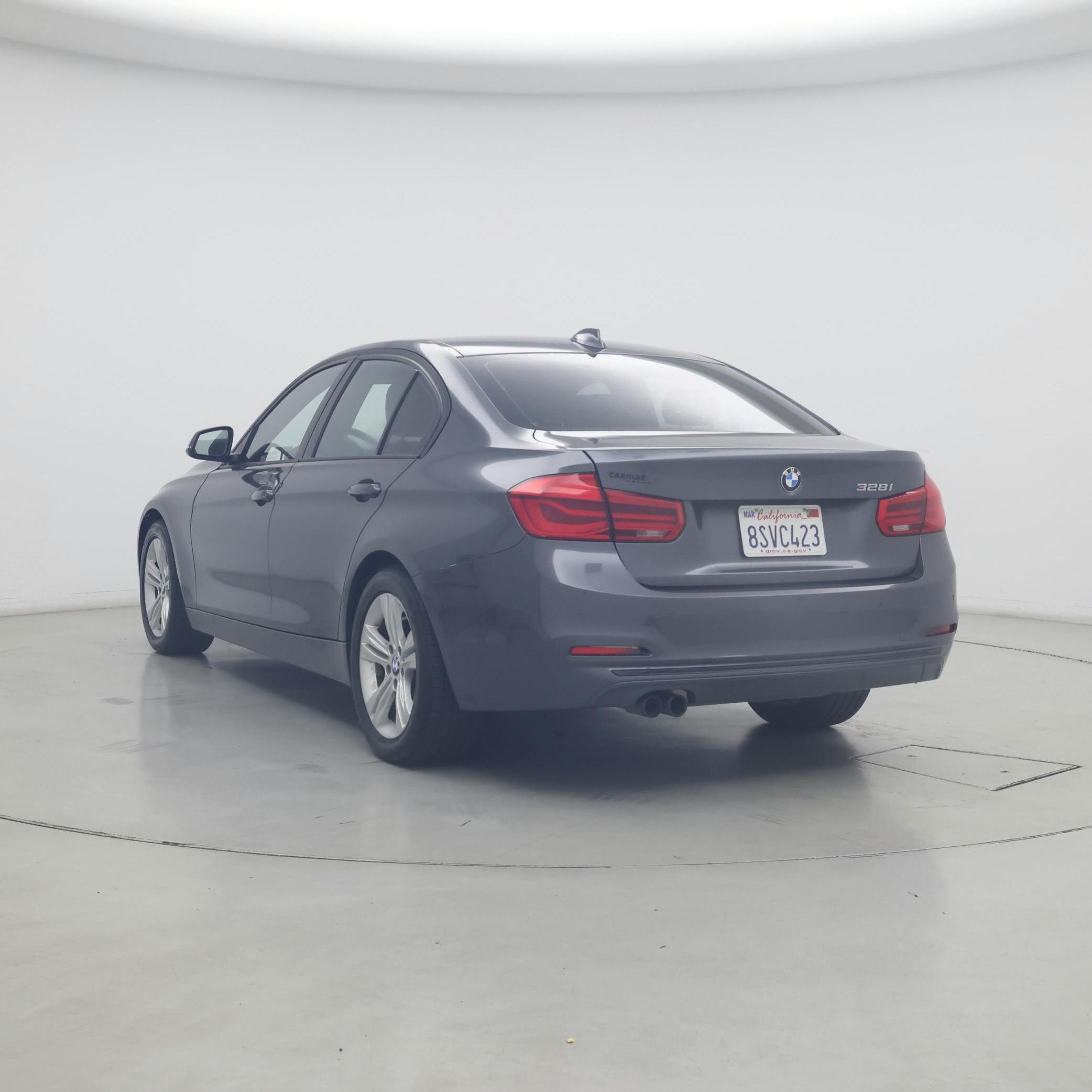 Thumbnail: 2016 BMW 3 Series - 2